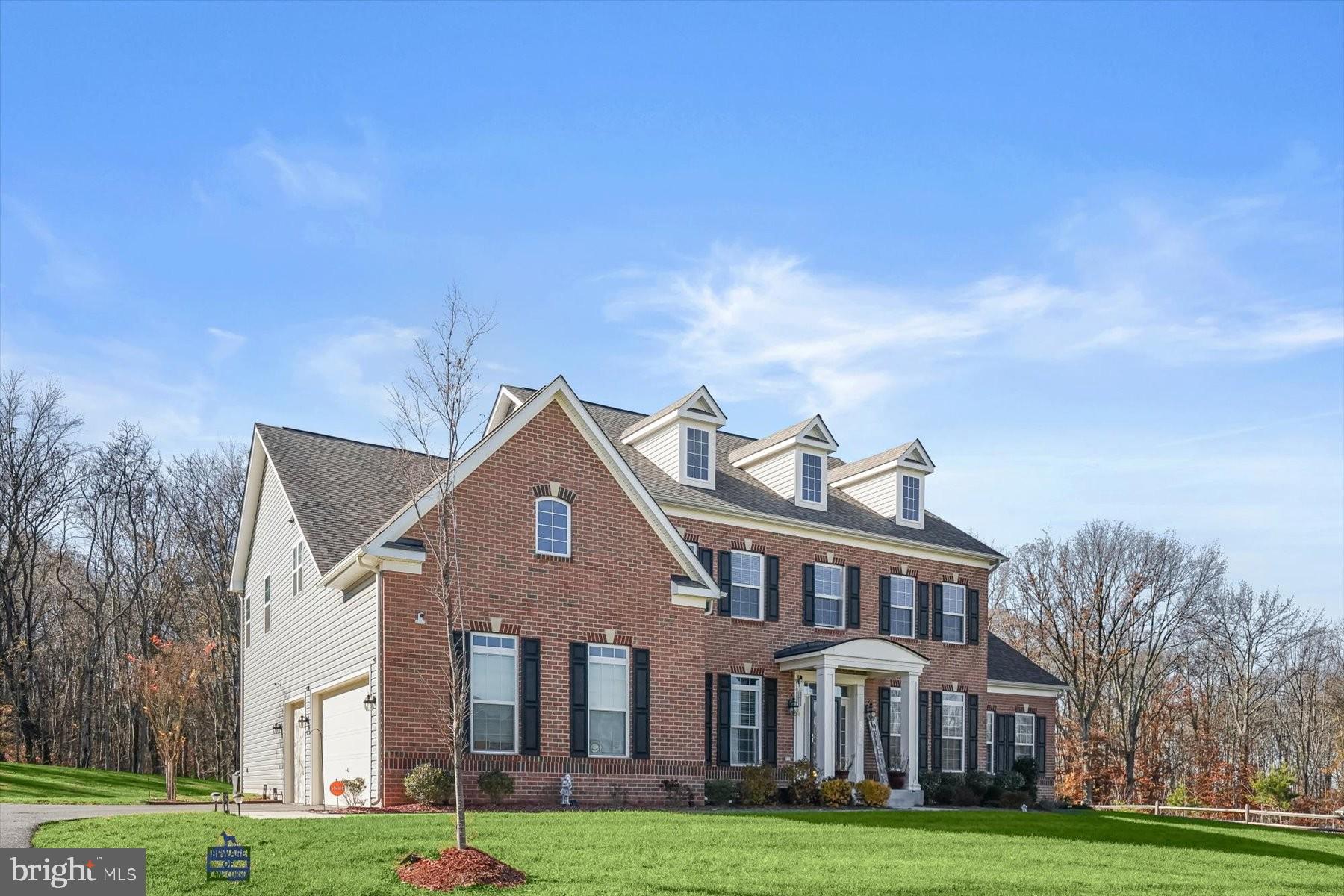 2102 SAINT JAMES ROAD