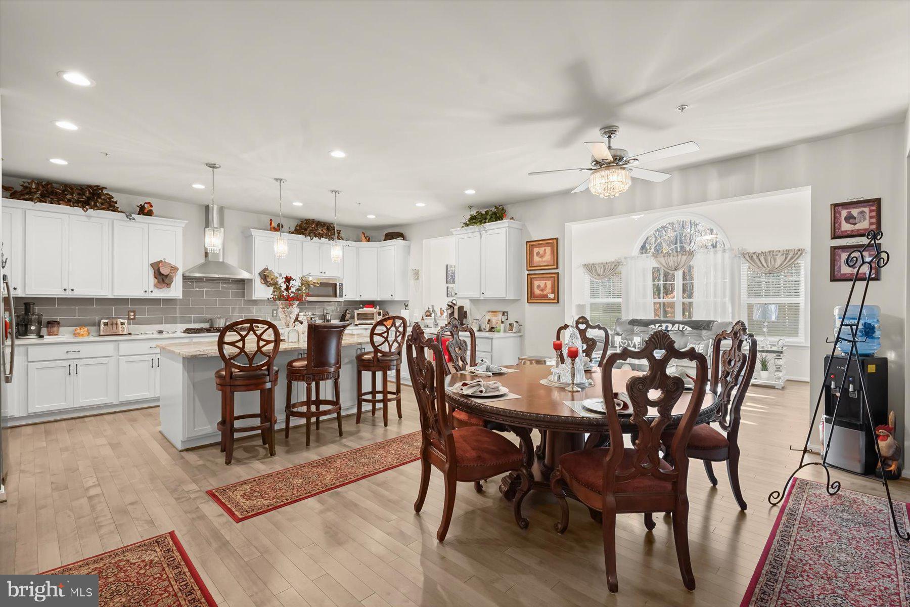 ST JAMES-PLAT 1> - Residential