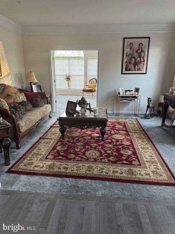 2102 SAINT JAMES ROAD