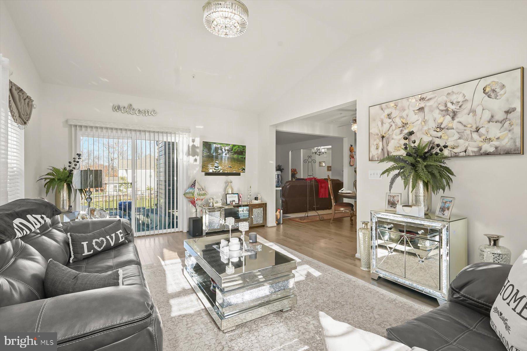 ST JAMES-PLAT 1> - Residential