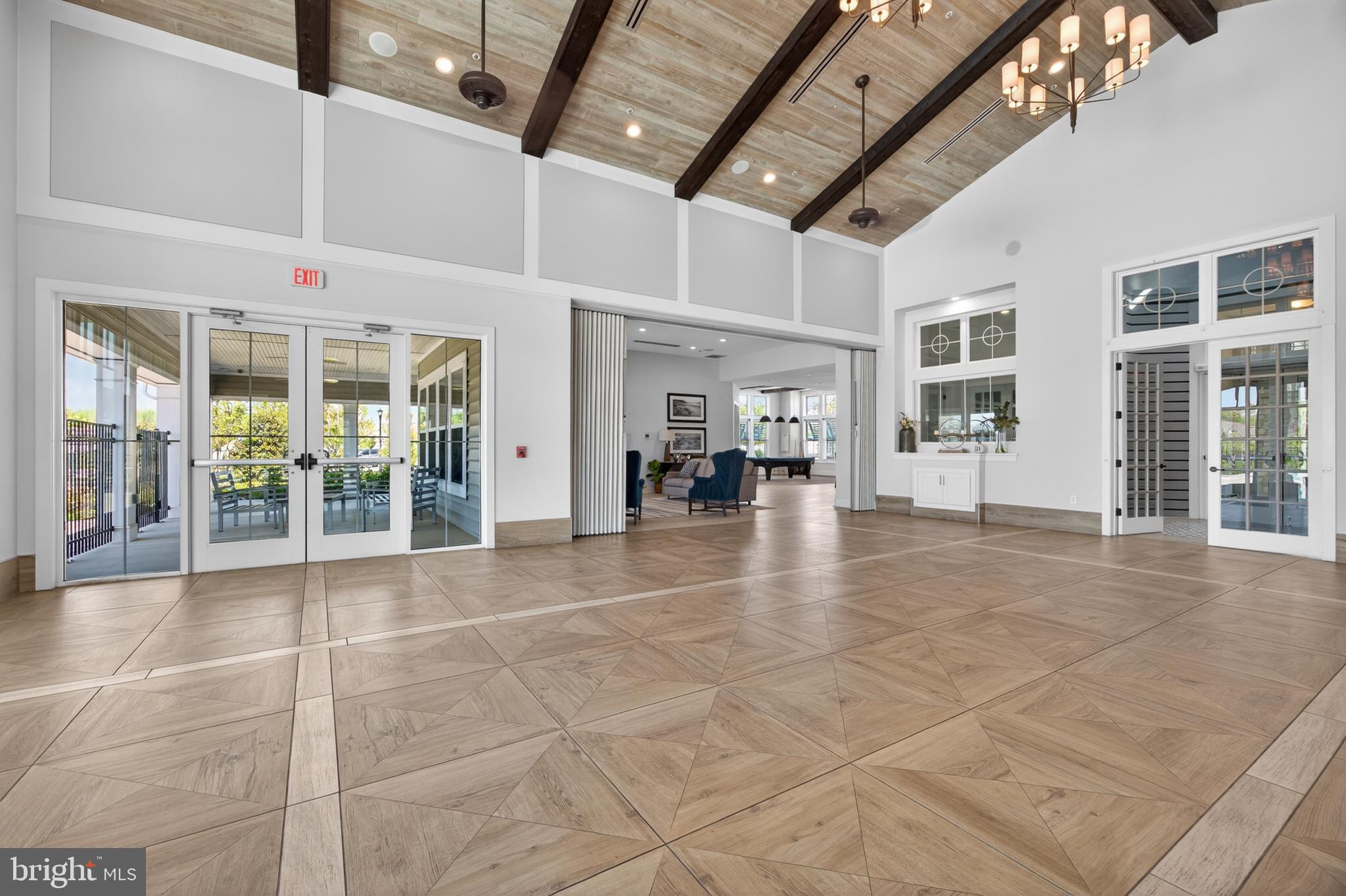 BAY BRIDGE COVE - Residential