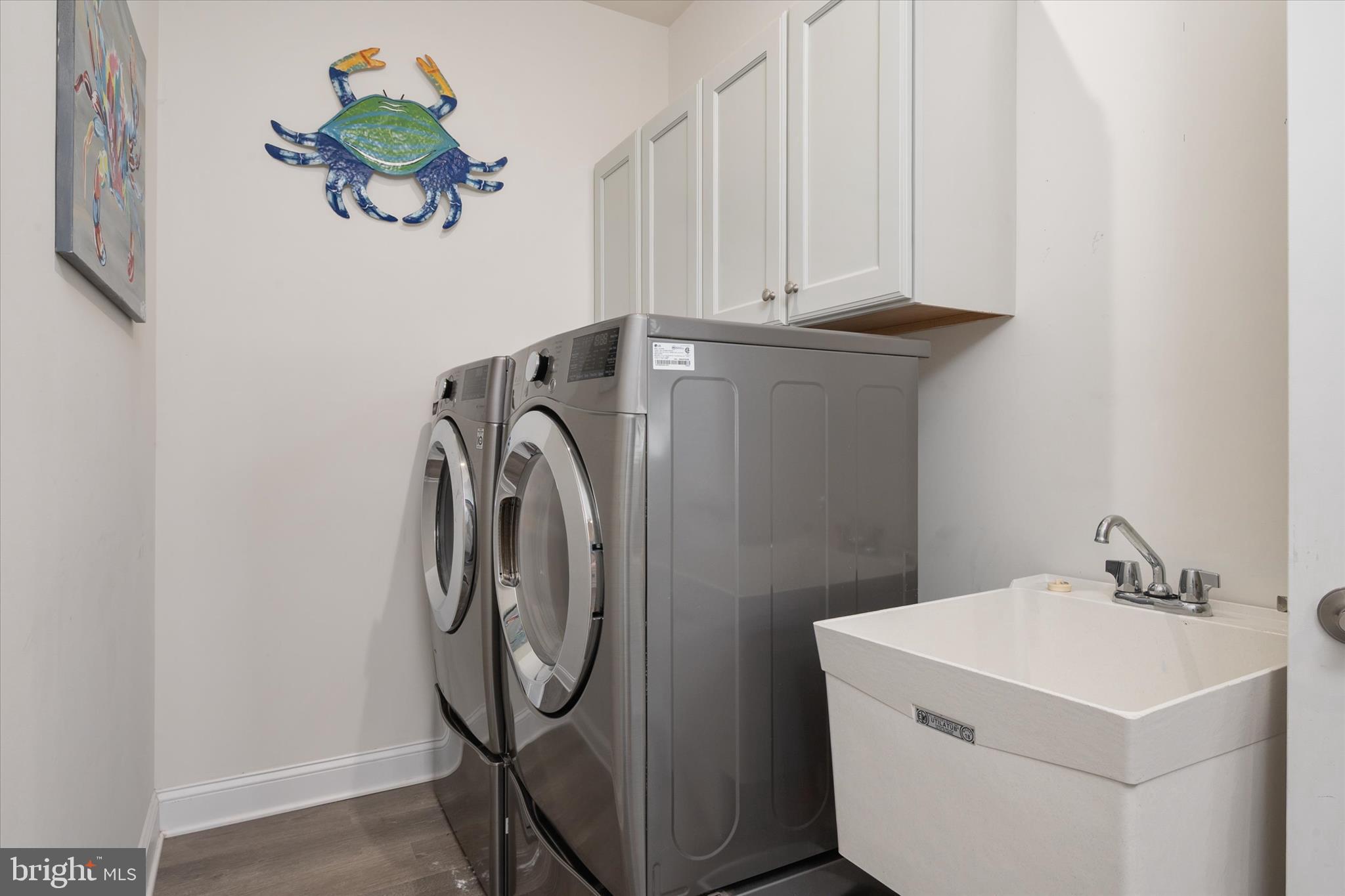 BAY BRIDGE COVE - Residential