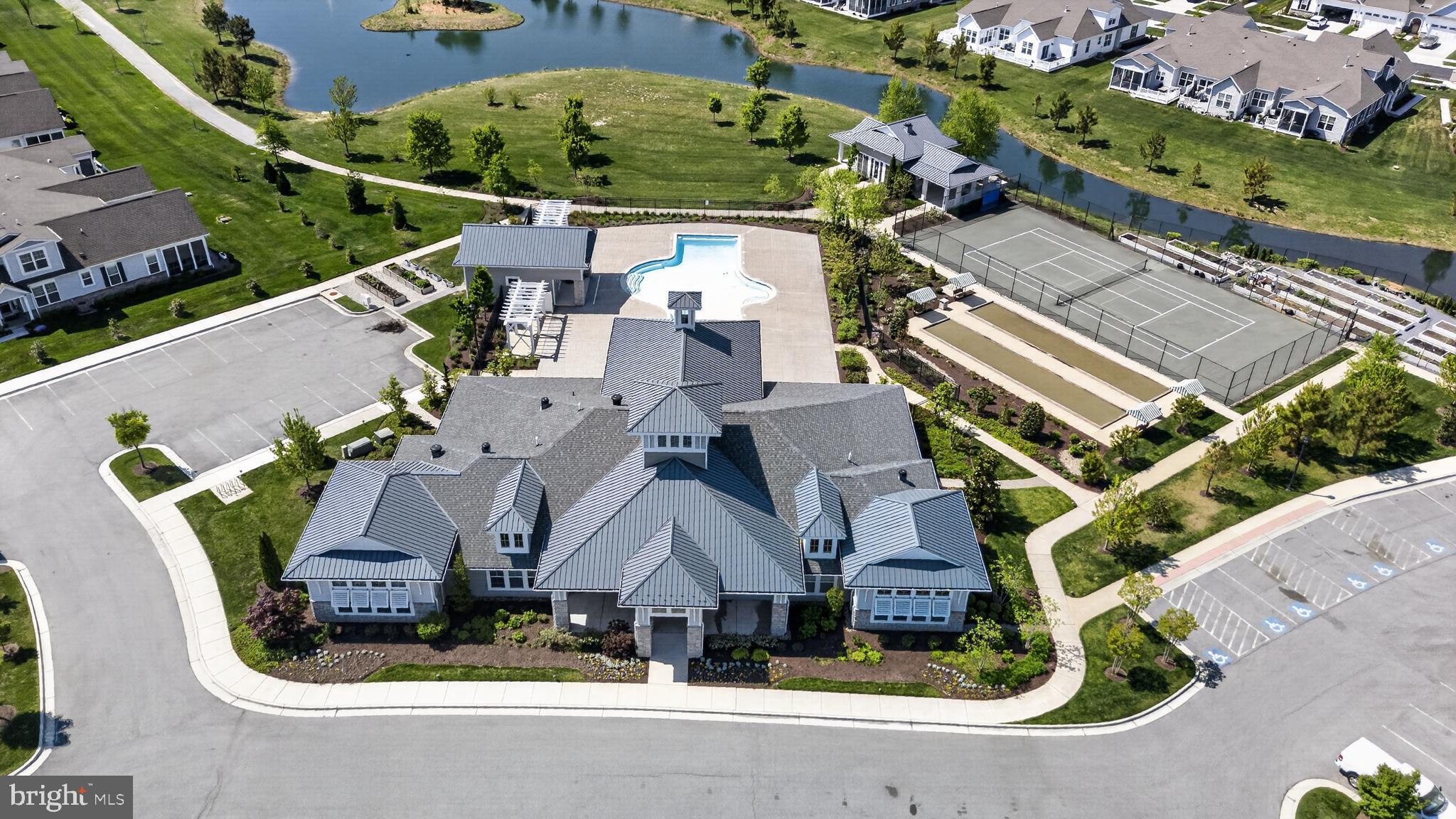 BAY BRIDGE COVE - Residential