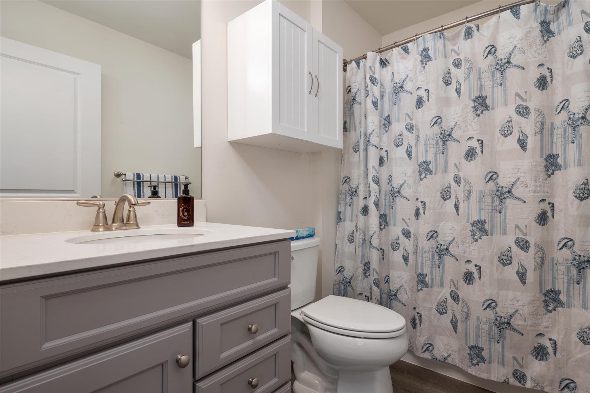 BAY BRIDGE COVE - Residential