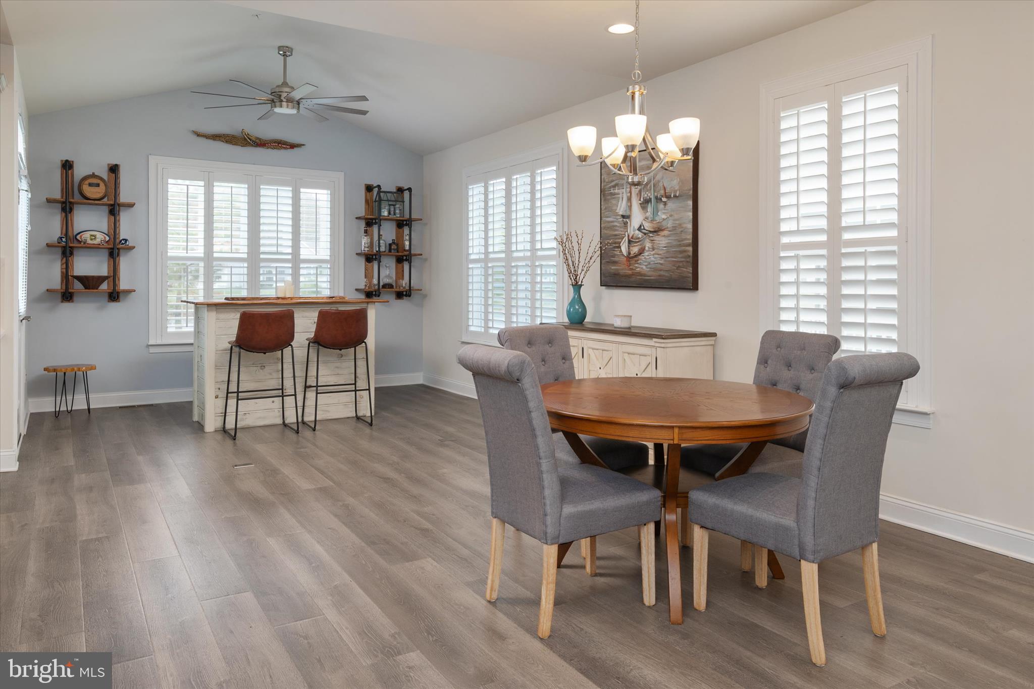 BAY BRIDGE COVE - Residential