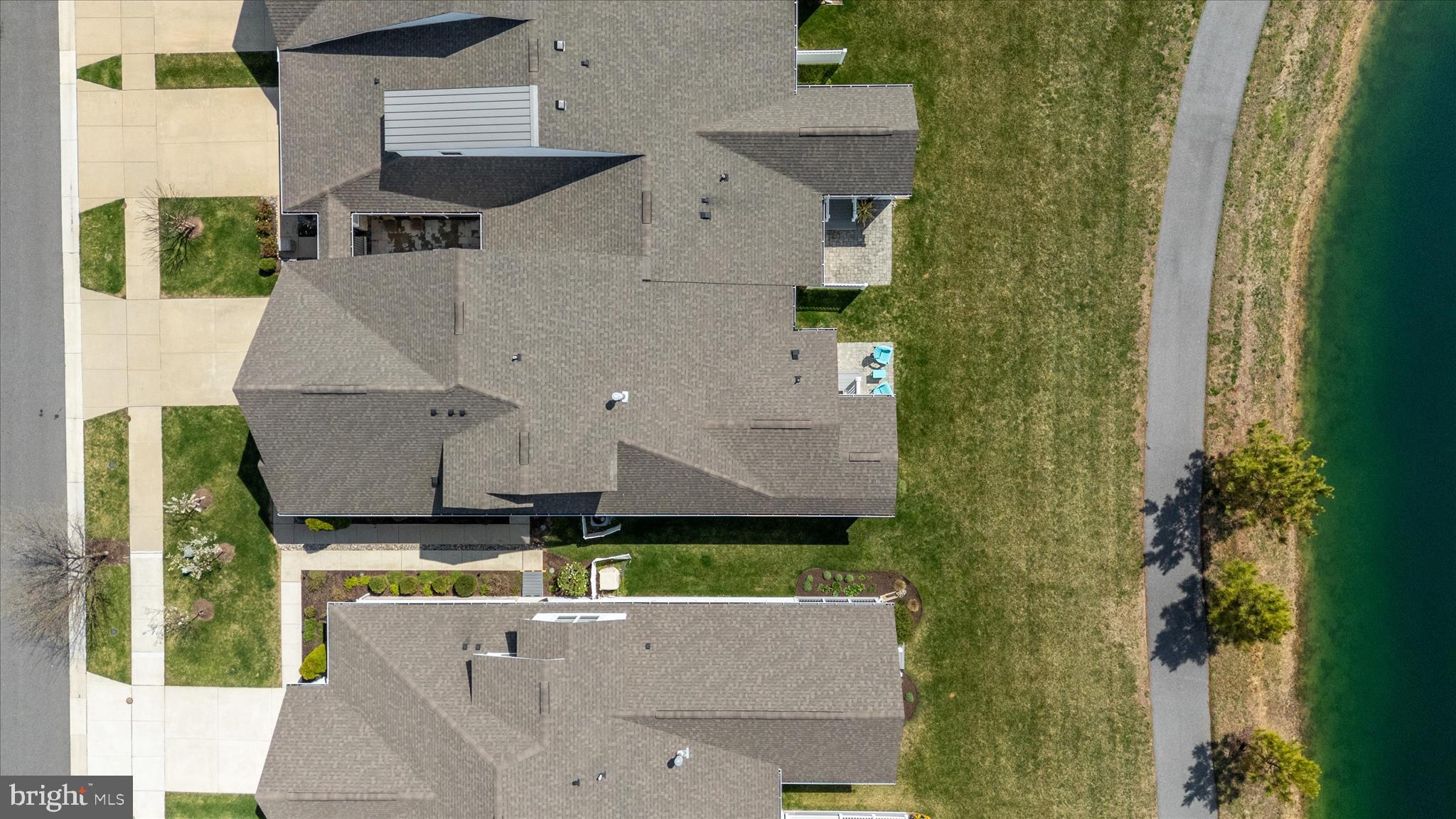 BAY BRIDGE COVE - Residential