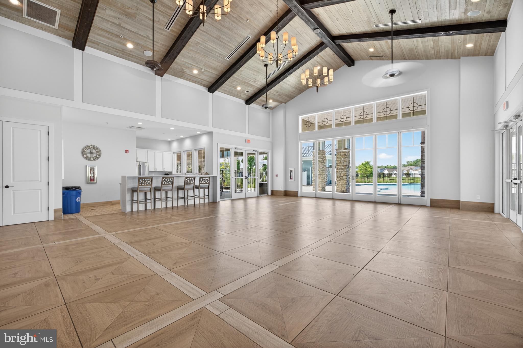 BAY BRIDGE COVE - Residential