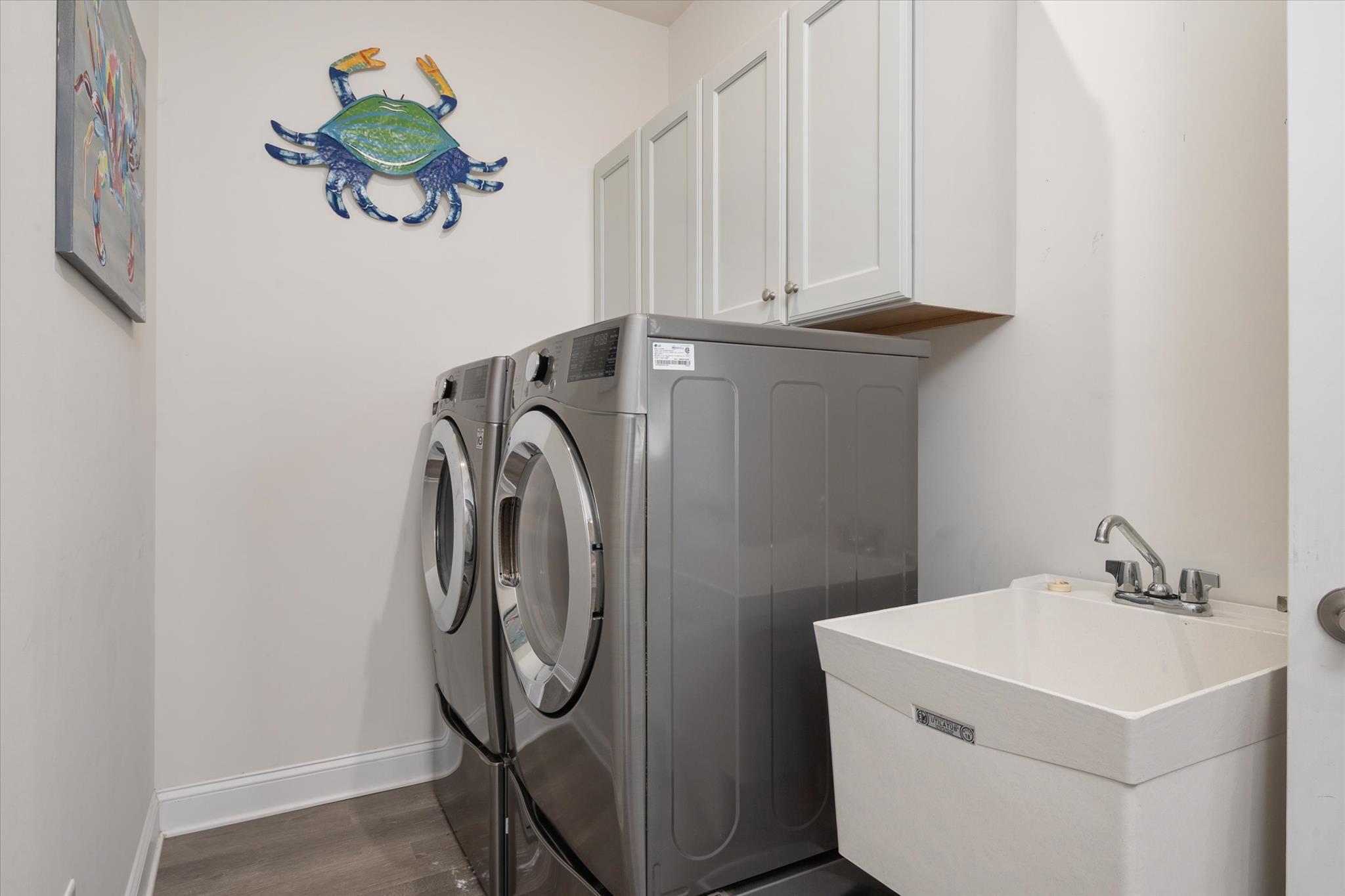 BAY BRIDGE COVE - Residential