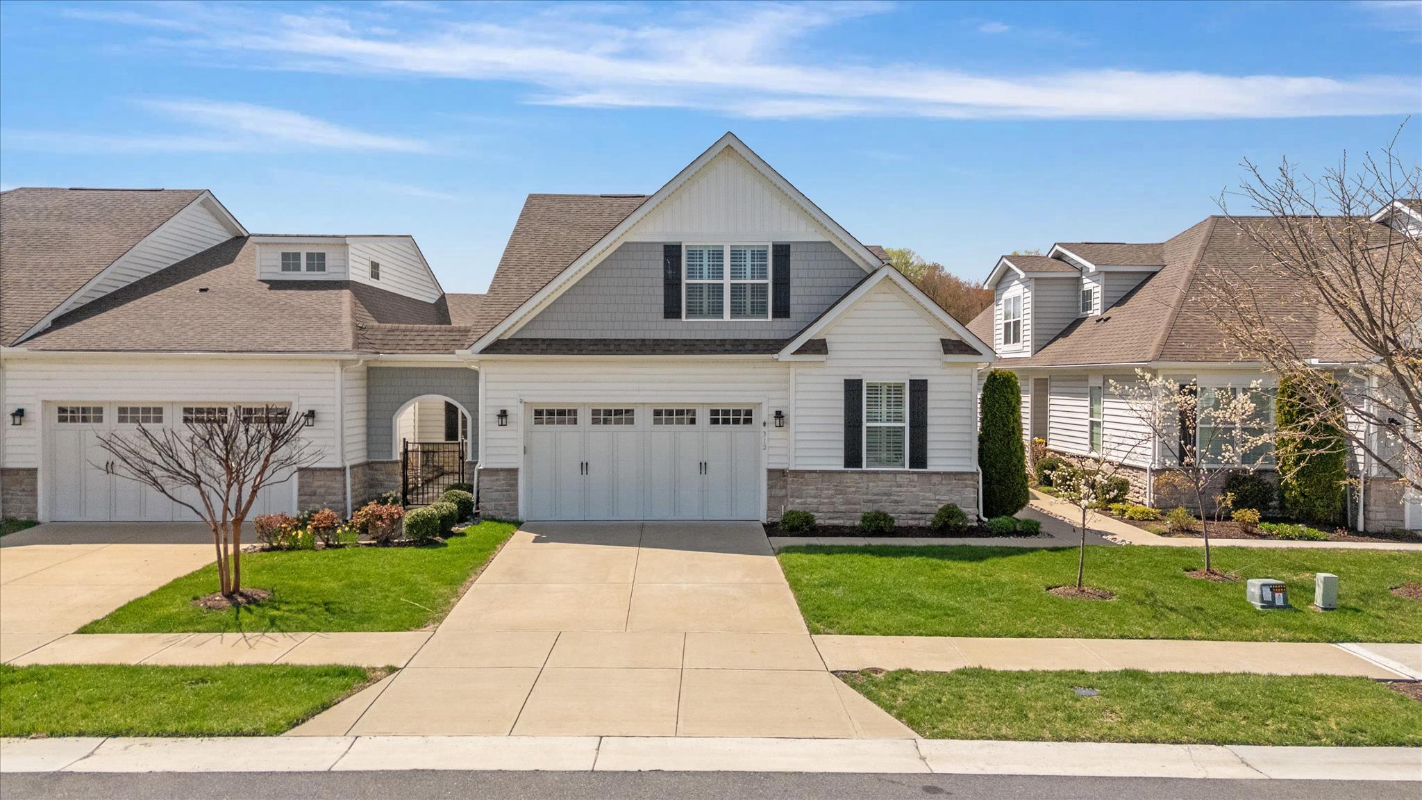 BAY BRIDGE COVE - Residential