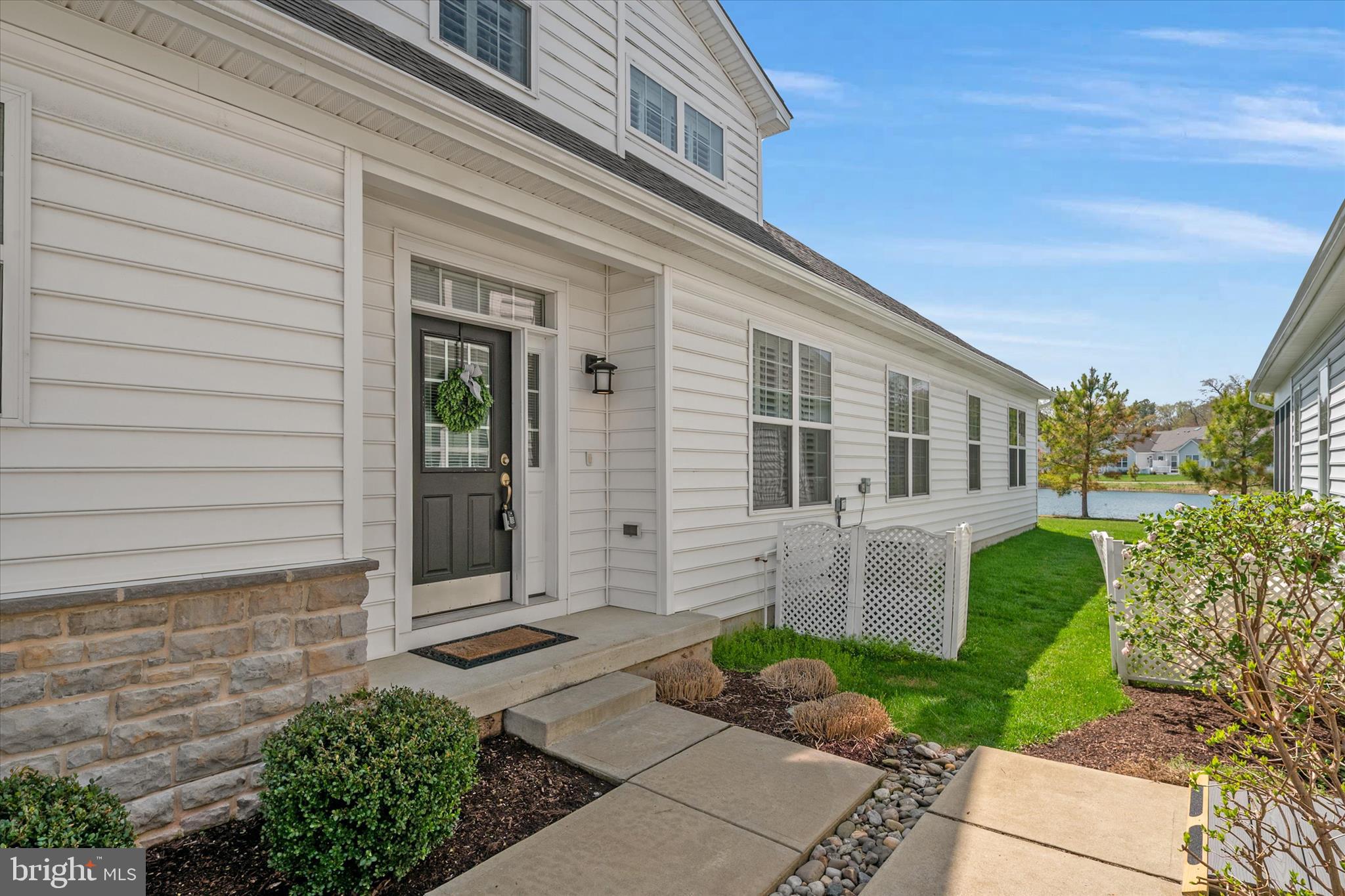 BAY BRIDGE COVE - Residential