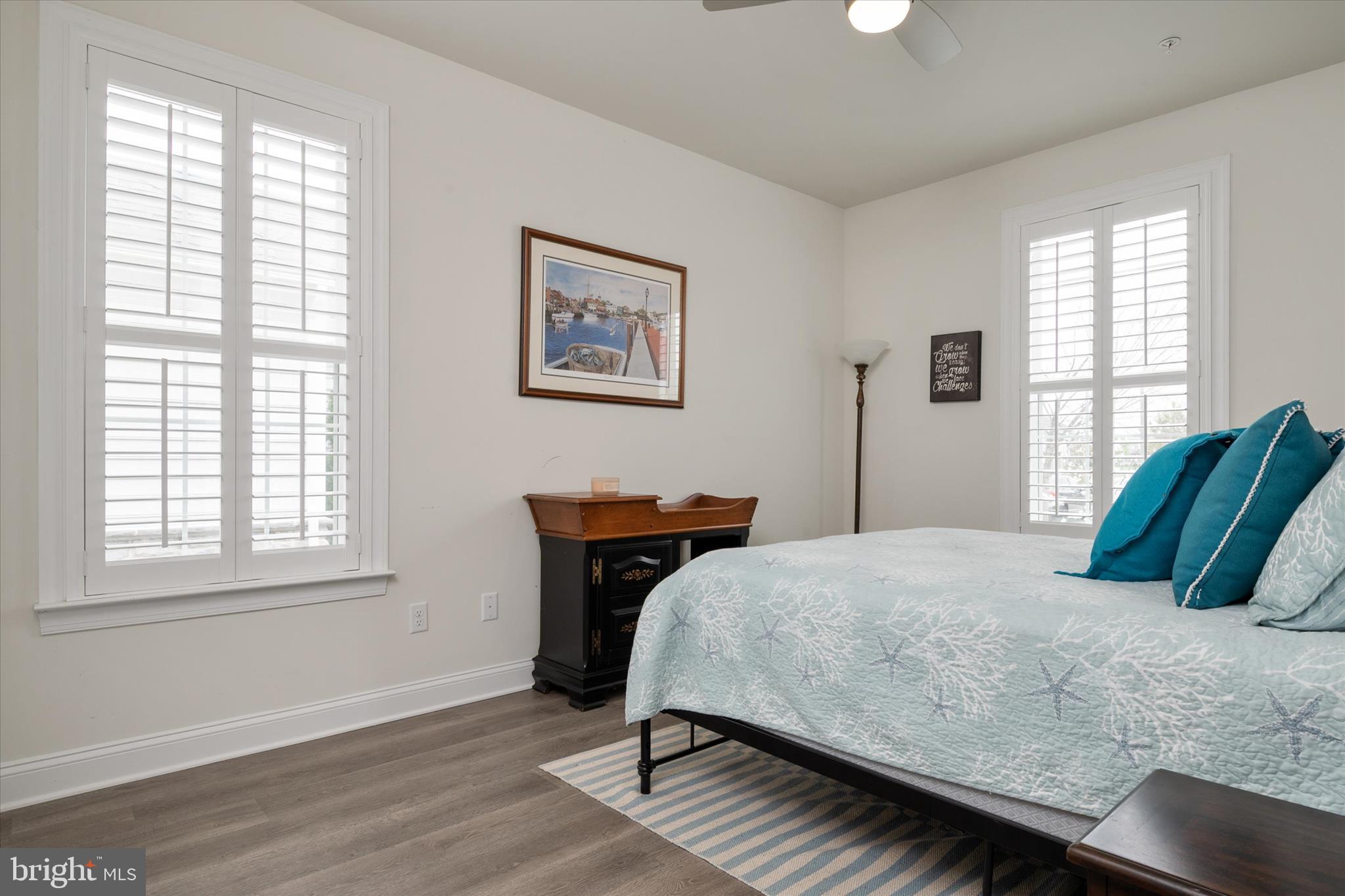 BAY BRIDGE COVE - Residential