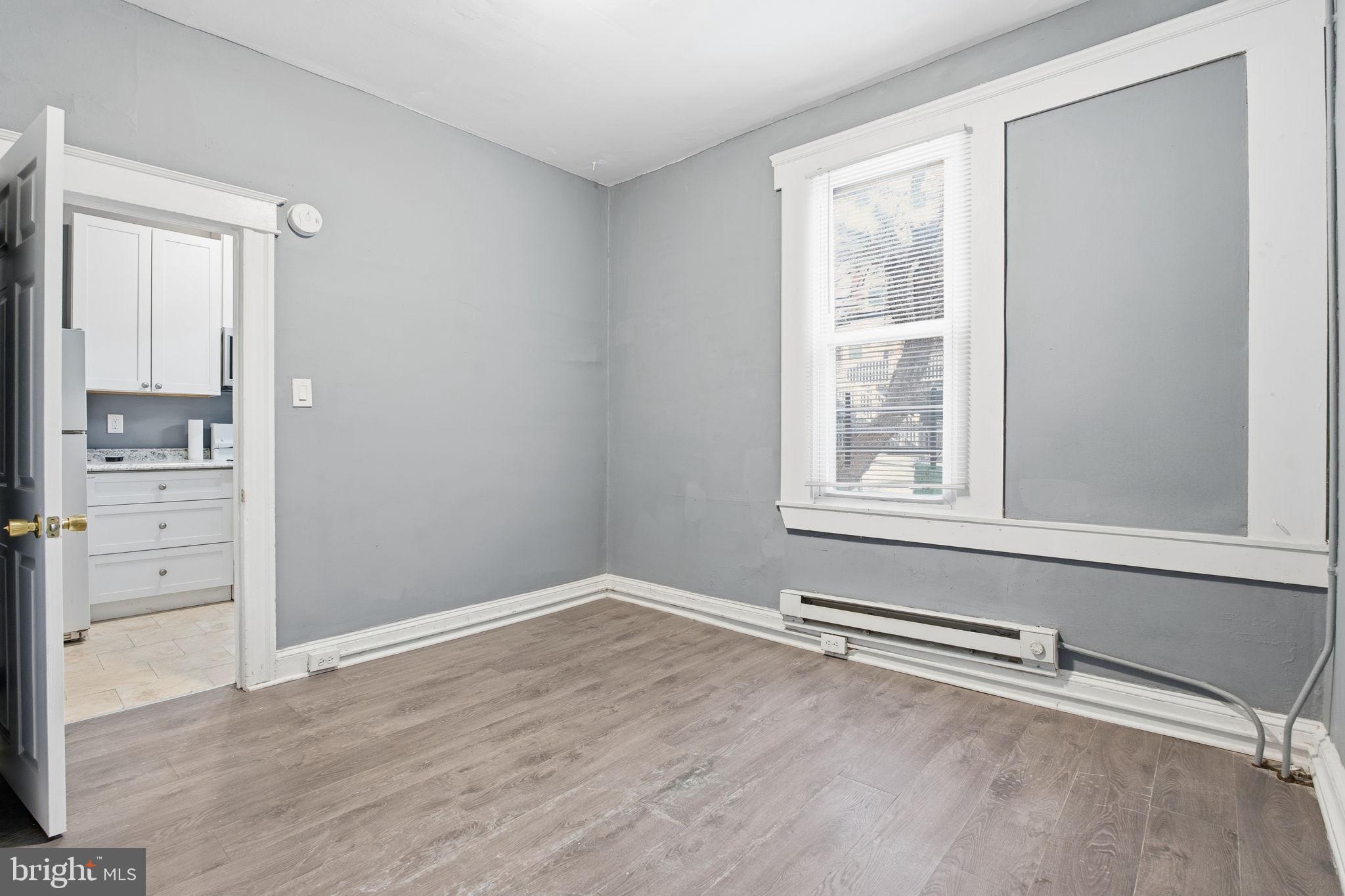 TREMONT - Residential Lease