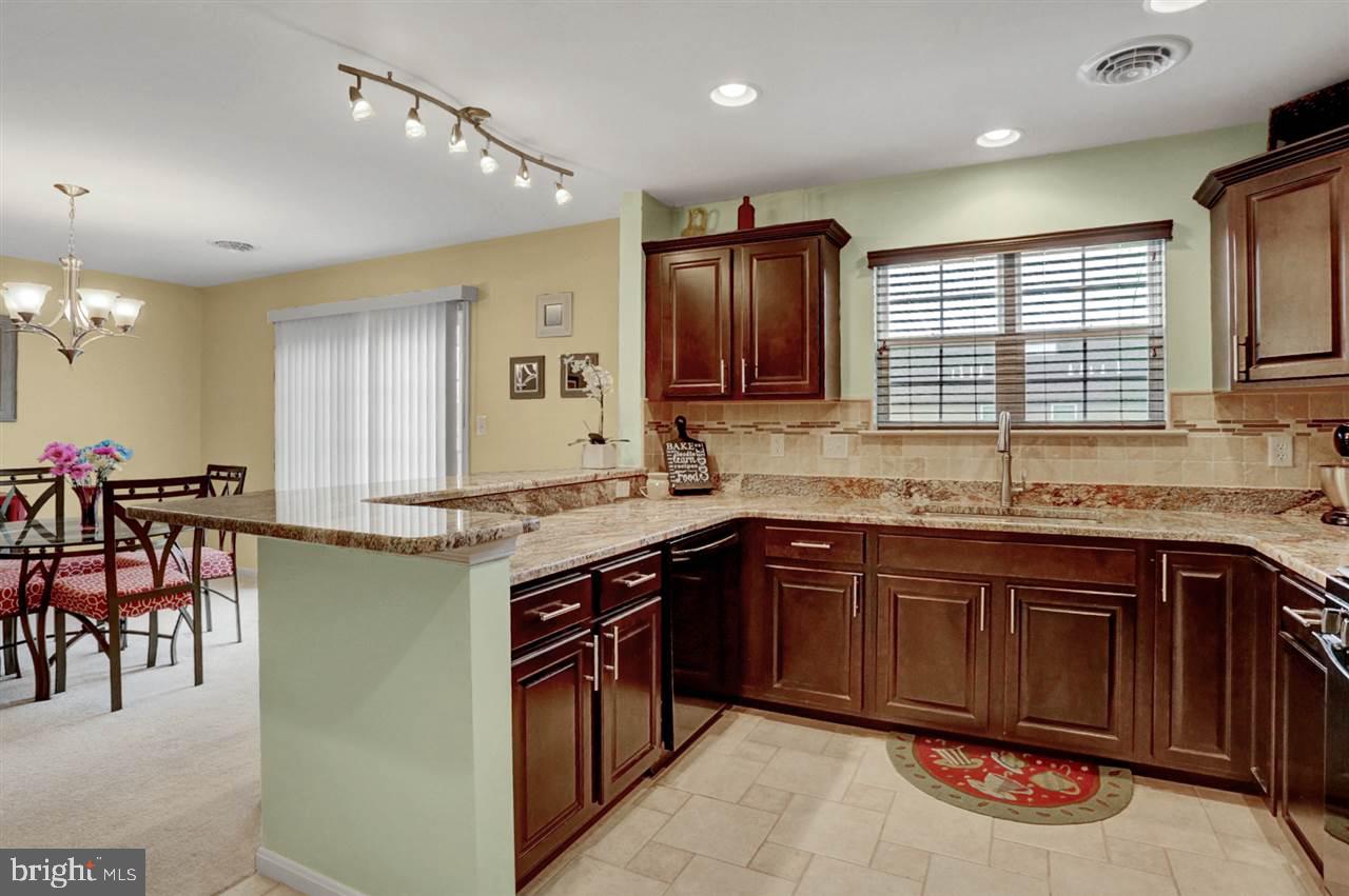 BUMBLE BEE HOLLOW - Residential