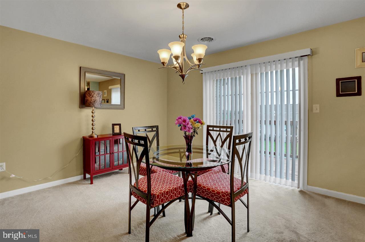 BUMBLE BEE HOLLOW - Residential