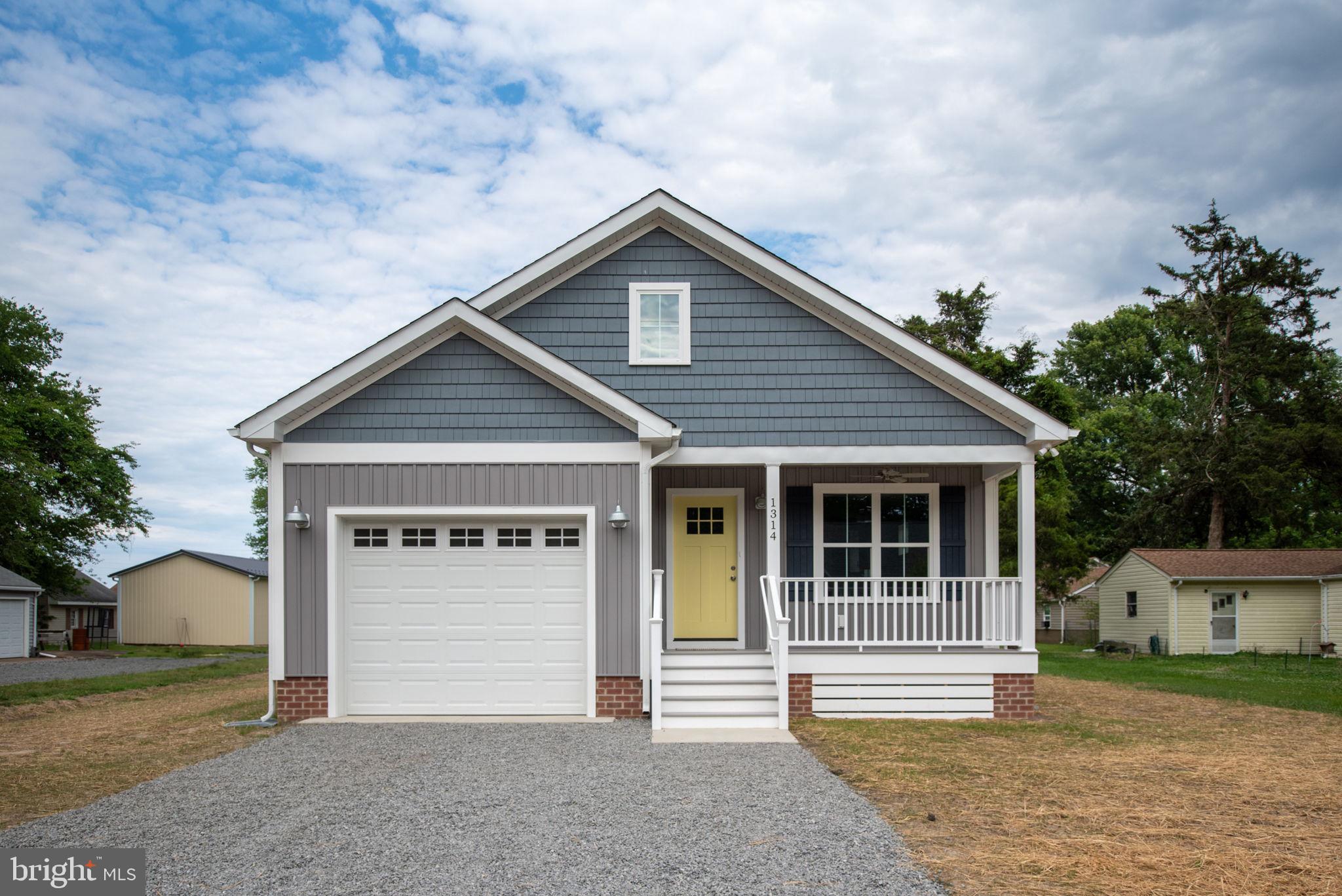 WESTMORELAND SHORES - Residential