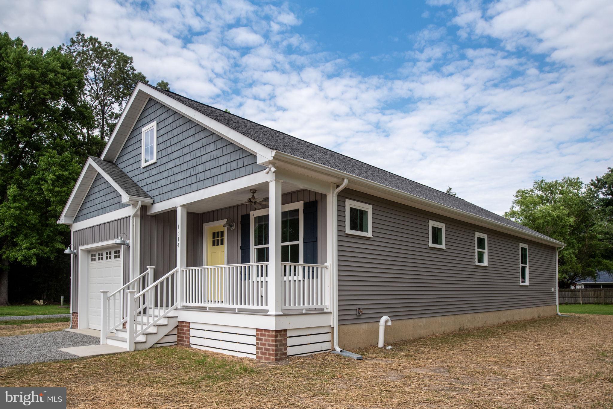 WESTMORELAND SHORES - Residential