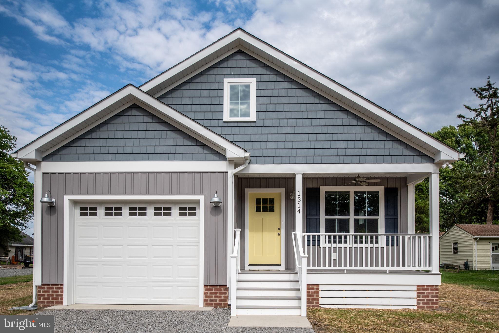 WESTMORELAND SHORES - Residential