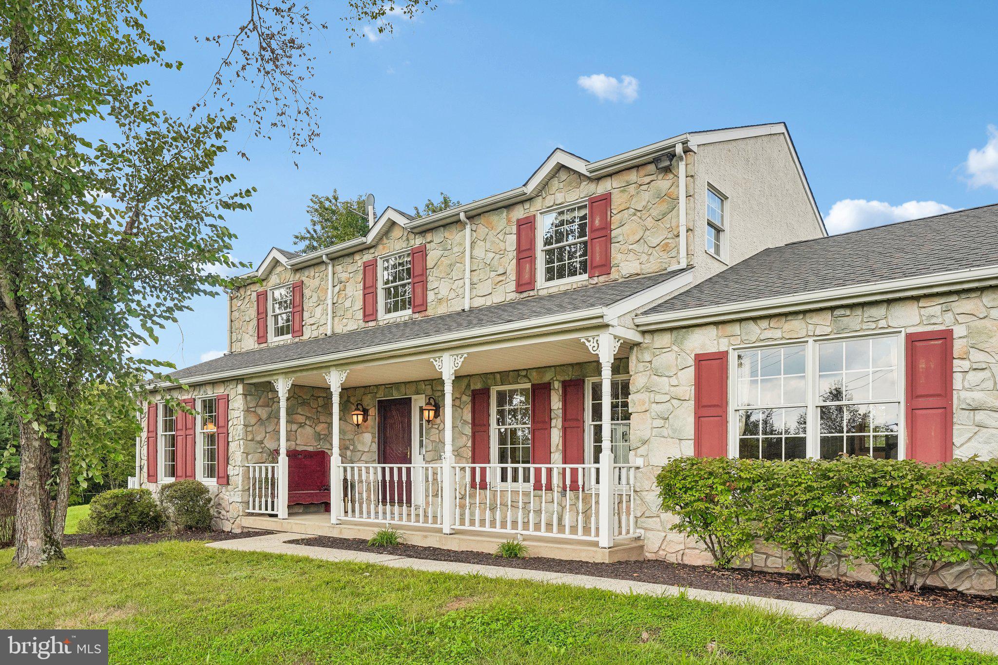 857 HEIMBACH ROAD