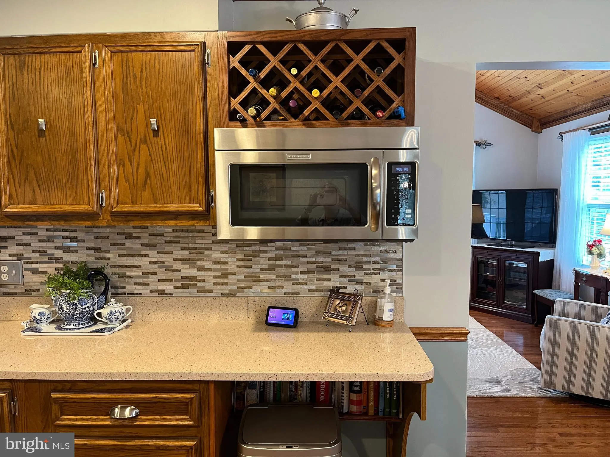 Hagerstown, Maryland 21740, United States, 4 Bedrooms Bedrooms, ,2 BathroomsBathrooms,Residential,Coming Soon,221214