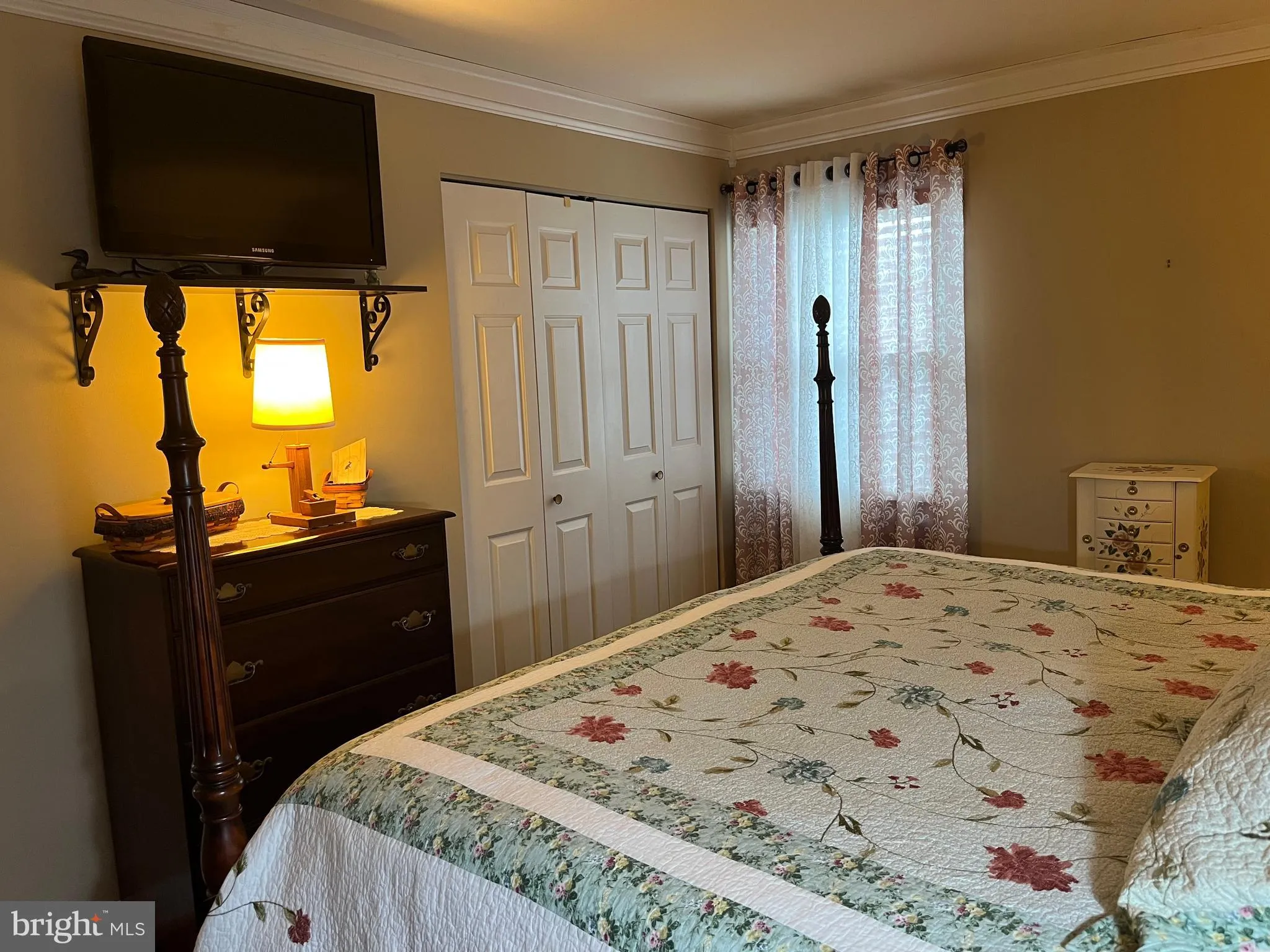 Hagerstown, Maryland 21740, United States, 4 Bedrooms Bedrooms, ,2 BathroomsBathrooms,Residential,Coming Soon,221214