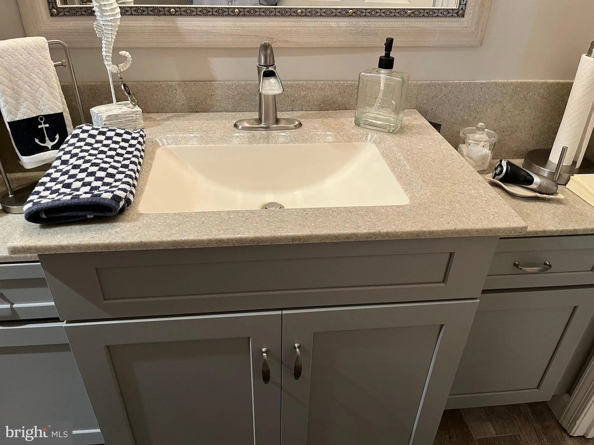 Hagerstown, Maryland 21740, United States, 4 Bedrooms Bedrooms, ,2 BathroomsBathrooms,Residential,Coming Soon,221214