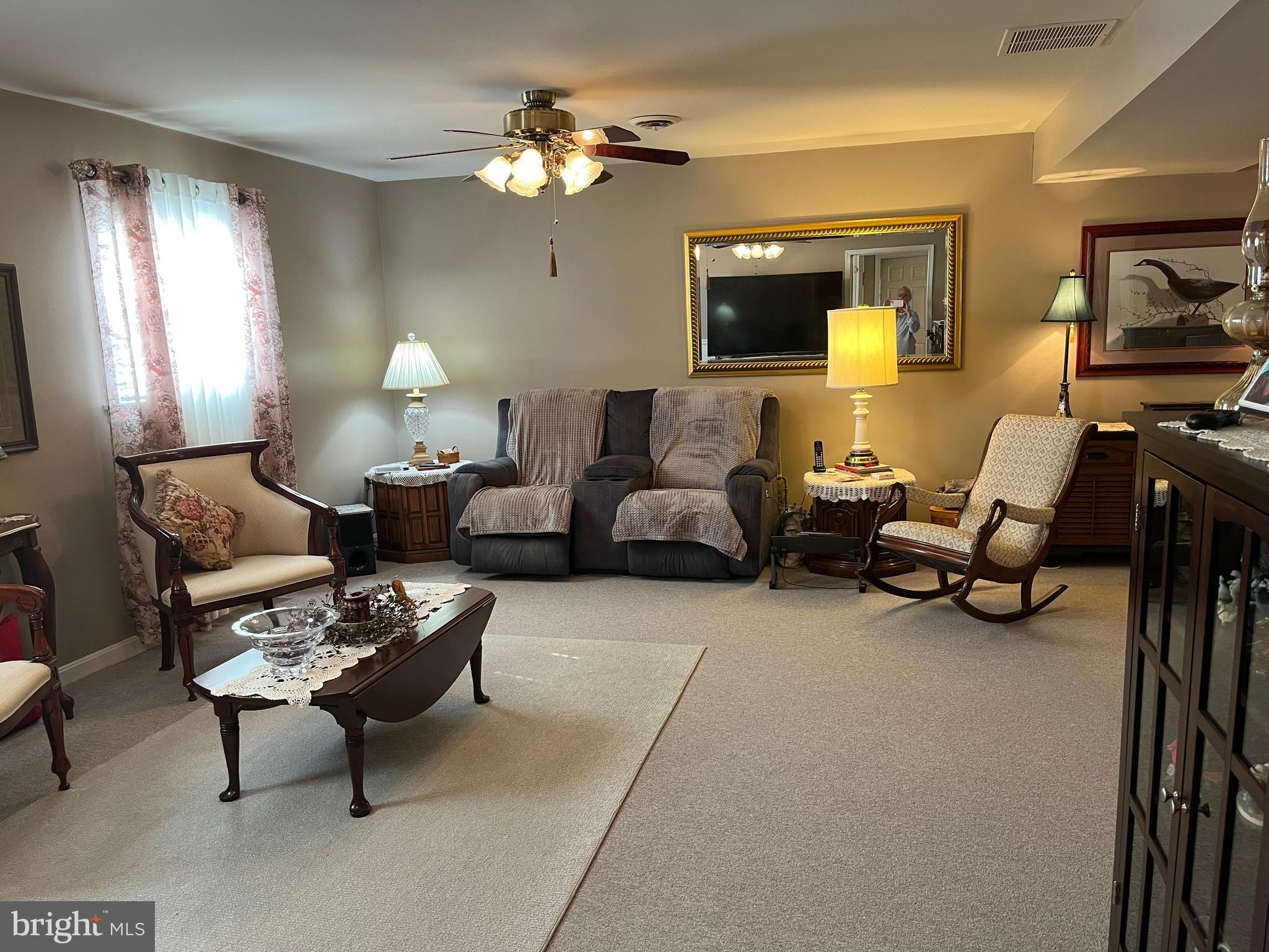 LONDONTOWNE - Residential