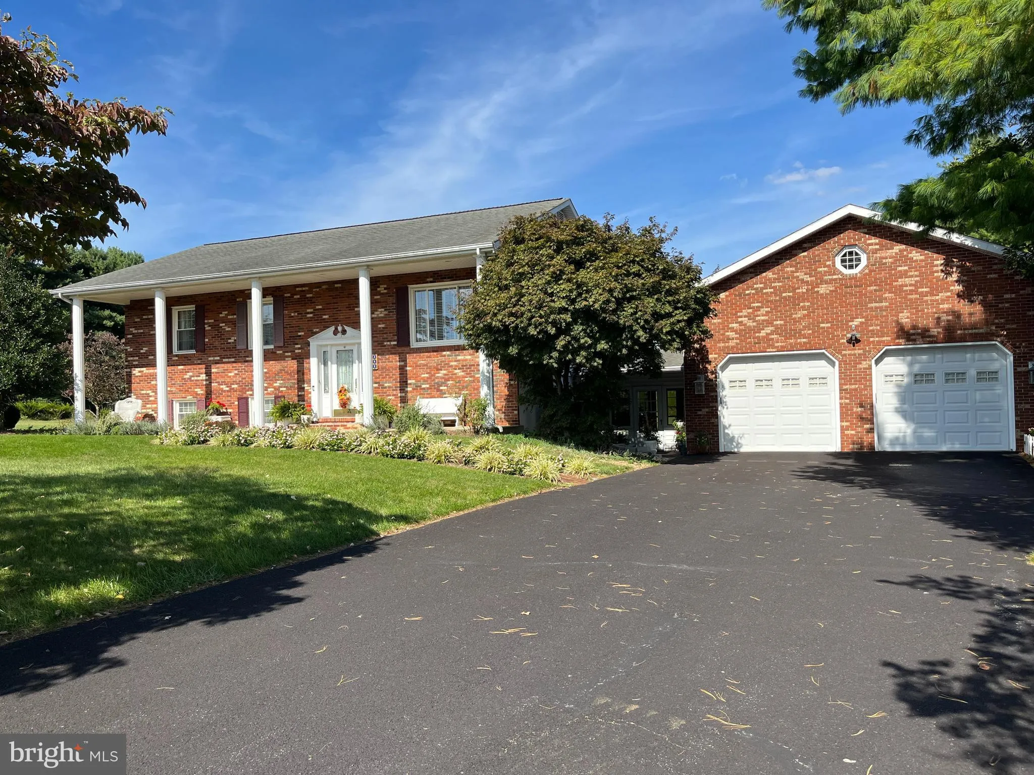 Hagerstown, Maryland 21740, United States, 4 Bedrooms Bedrooms, ,2 BathroomsBathrooms,Residential,Coming Soon,221214 Hagerstown, Maryland 21740, United States, 4 Bedrooms Bedrooms, ,2 BathroomsBathrooms,Residential,Coming Soon,221214