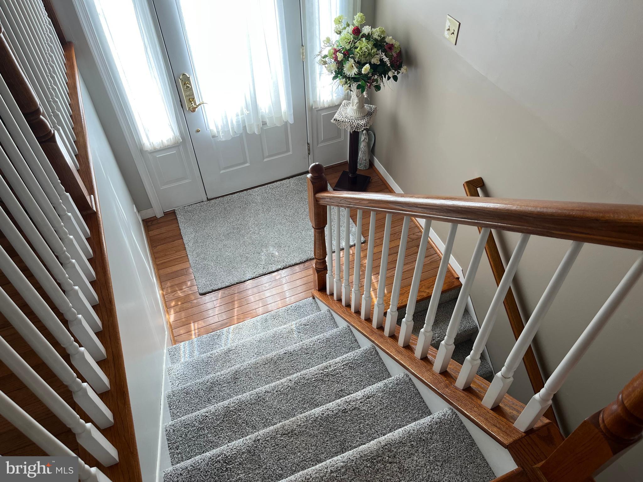 LONDONTOWNE - Residential