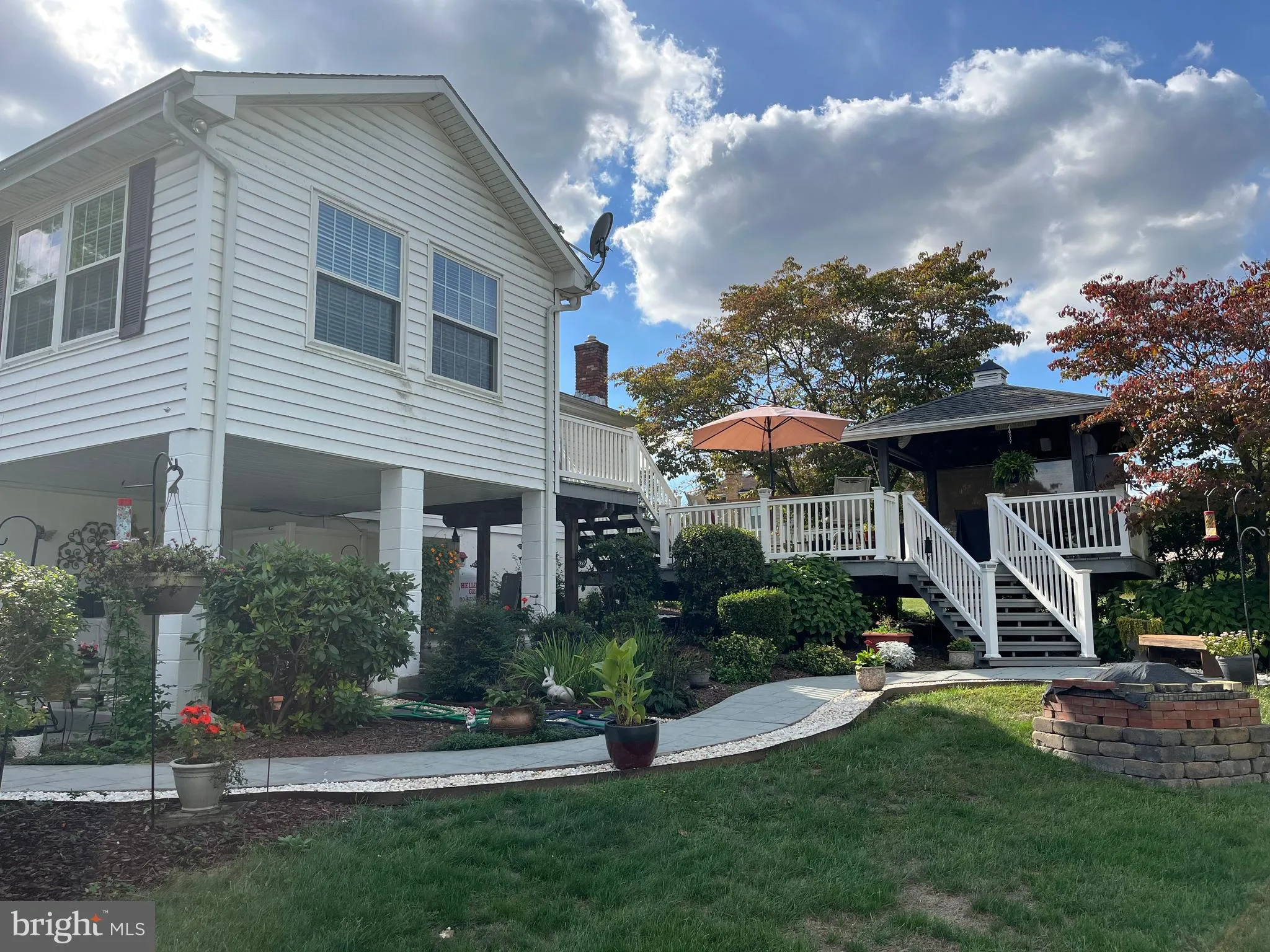 Hagerstown, Maryland 21740, United States, 4 Bedrooms Bedrooms, ,2 BathroomsBathrooms,Residential,Coming Soon,221214