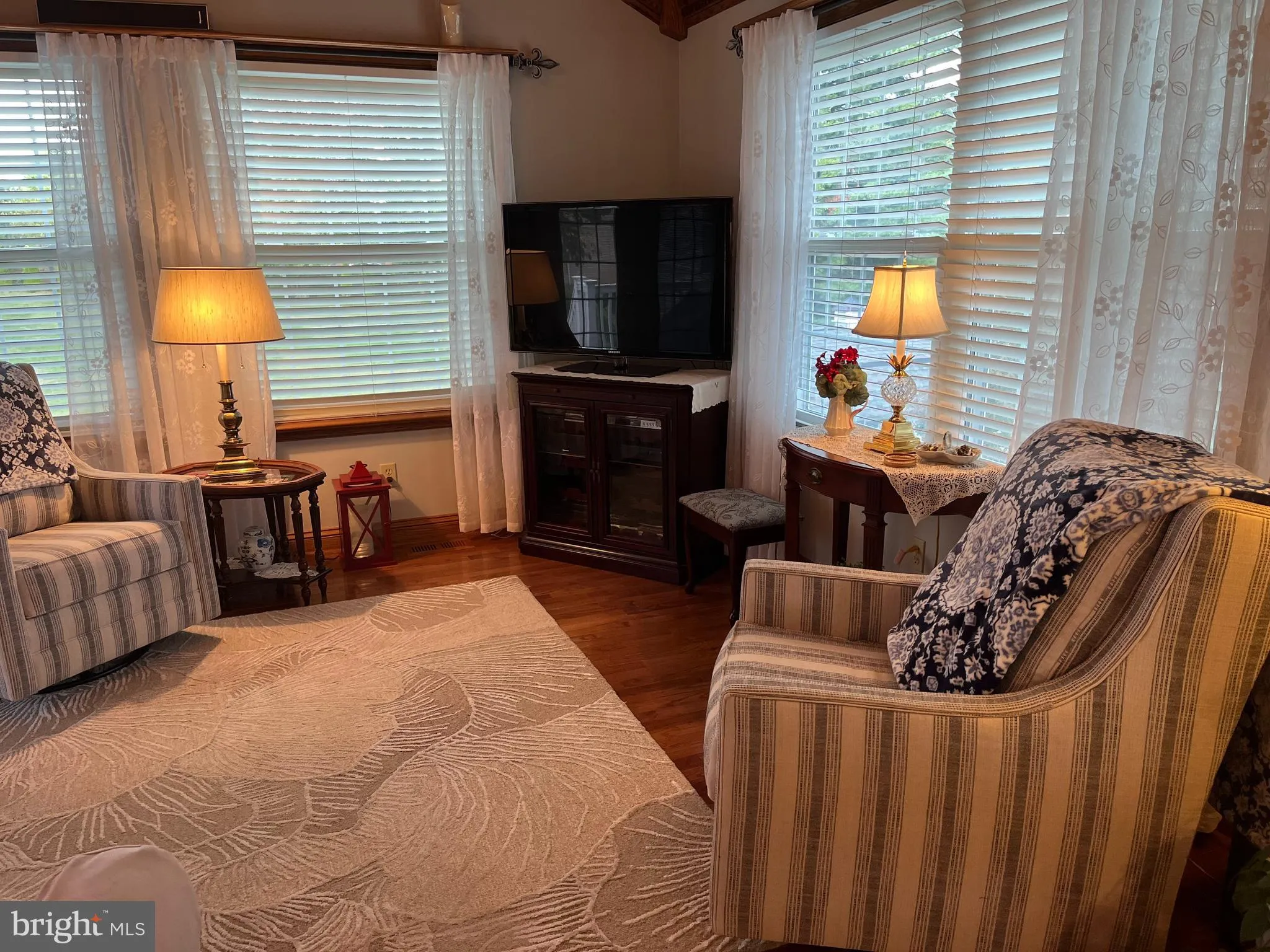 Hagerstown, Maryland 21740, United States, 4 Bedrooms Bedrooms, ,2 BathroomsBathrooms,Residential,Coming Soon,221214