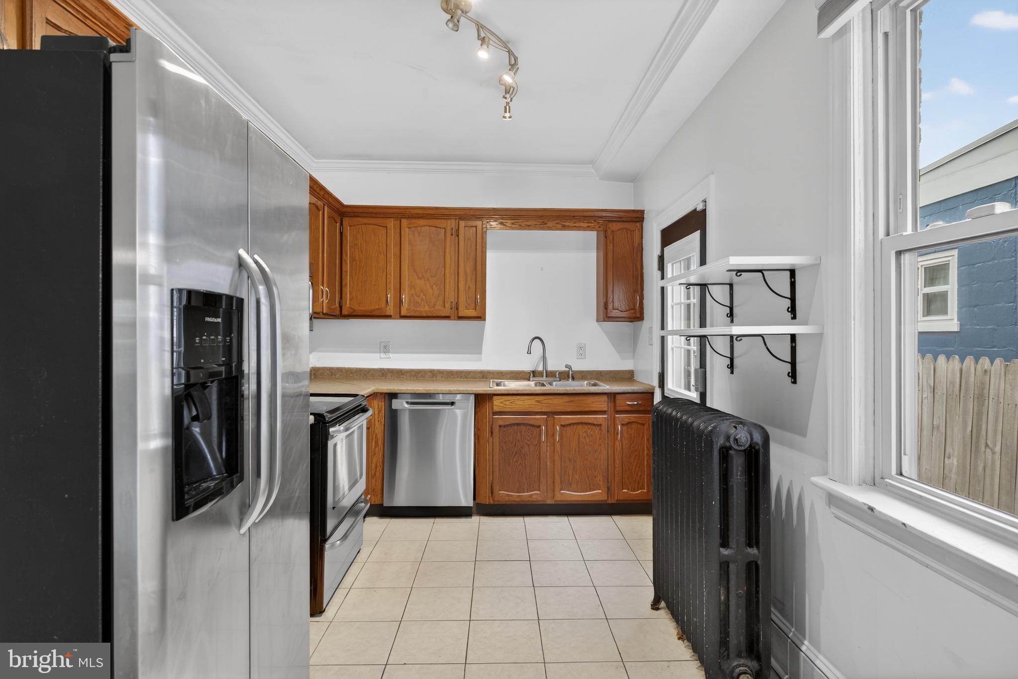 LANCASTER - Residential