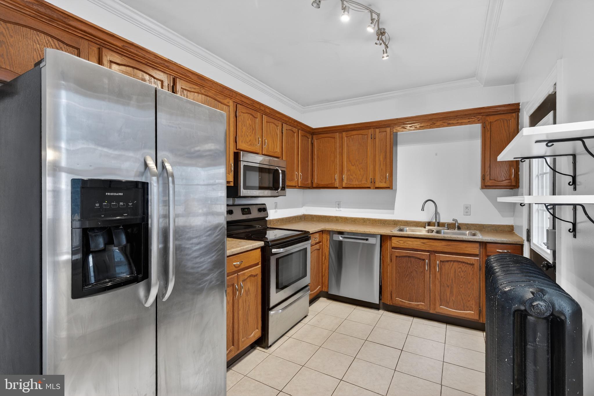 LANCASTER - Residential