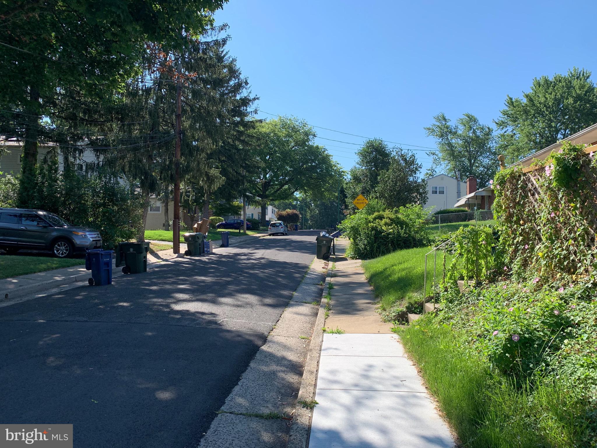 WILLOW MANOR - Residential