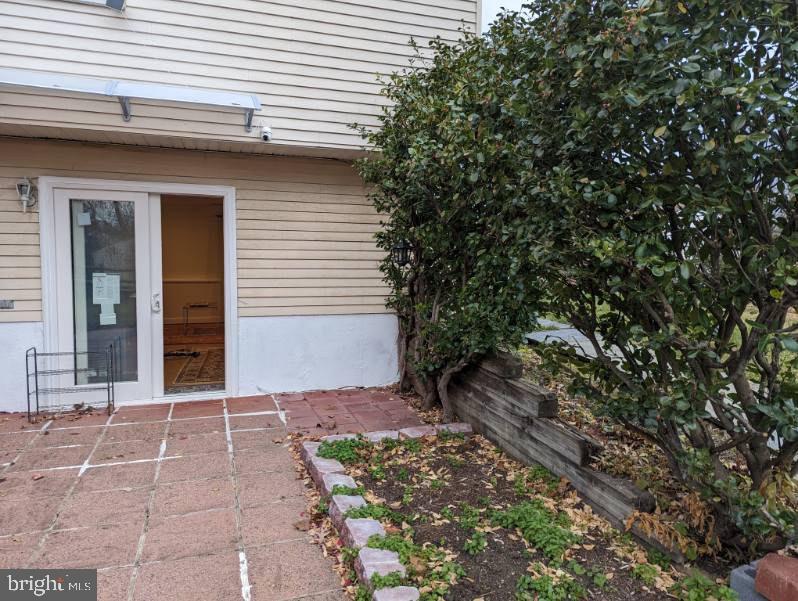 QUAIL VALLEY - Residential Lease