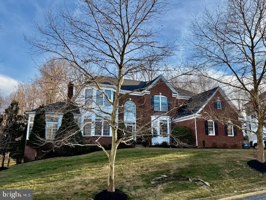 ***PROFESSIONAL PHOTOS COMING SOON***

Embraced by the tranquility of the Natural Conservancy, this beautiful 5-bedroom, 4.5-bath home offers the perfect balance of peaceful seclusion and everyday convenience on one of the best, private and protected lots in the highly regarded Lenah Run community.  You will enjoy direct access to scenic walking trails, a neighborhood playground, and a refreshing community pool — all just moments from essential dining, shopping, entertainment, Middleburg, wine/horse country, and transit. Set on almost three-fourths of an acre, this expanded home is a true haven. Step into the grand two-story foyer, where you’ll immediately appreciate the gleaming refinished hardwood floors that span the entire main level. The dining room features crown molding, chair rail, and abundant natural light, creating an inviting space for gatherings. Complimented by a large office and expansive seating/sunroom area. The heart of the home is the gourmet kitchen, thoughtfully designed with granite countertops, stainless steel appliances, double wall ovens, a new gas cooktop, a pantry, and an oversized island with counter seating. Adjacent to the kitchen is a family gathering area with a gas fireplace and an expansive great room with a stunning two-story stone fireplace, both filled with sunlight. A serene screened-in porch is ideal for year-round outdoor enjoyment and entertaining. All offering picturesque views of the lush backyard and preserved land. These spaces seamlessly blend indoor and outdoor beauty. The upper level has four spacious bedrooms. The primary bedroom is a private retreat featuring a tray ceiling, seating area, walk-in closet, and is graced by an expansive primary bath. Large double vanity, separate soaking tub, and shower. Three additional large bedrooms and two updated full baths are perfect for a large family or hosting guests. The finished walkout basement feels endless! With ample space for a large seating area, gaming tables, or even a large bar. Further complemented with the fifth bedroom, fourth full bath, a theatre room or gym, and endless storage.  Rare opportunity to own a piece of paradise in Lenah Run.