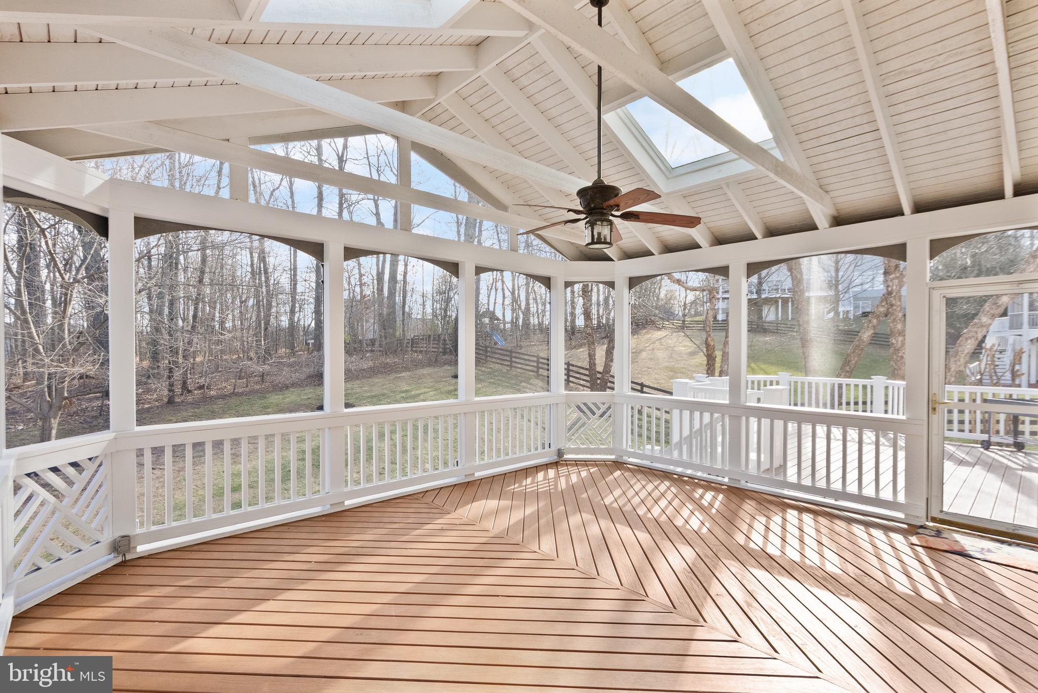 LENAH RUN - Residential