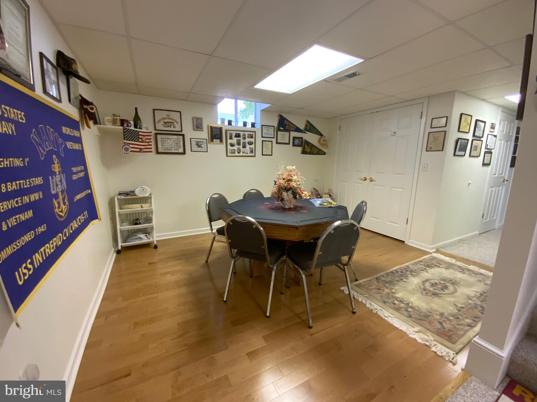 LAKEWOOD - Residential