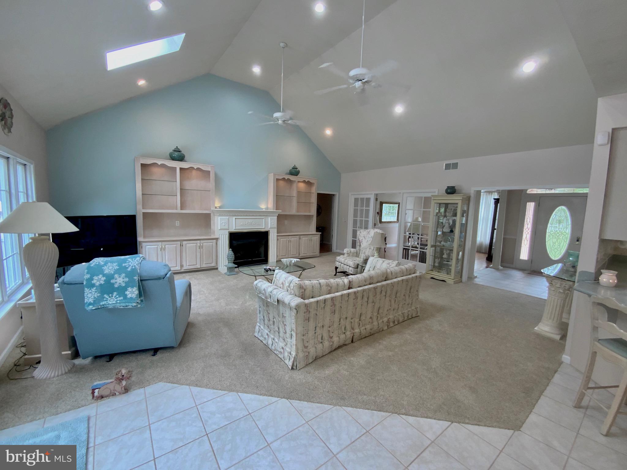 LAKEWOOD - Residential