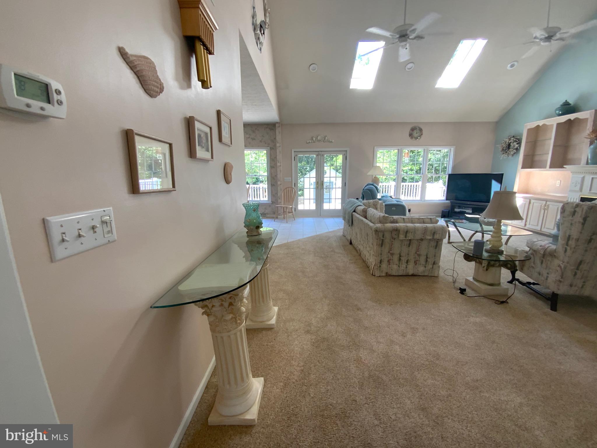 LAKEWOOD - Residential