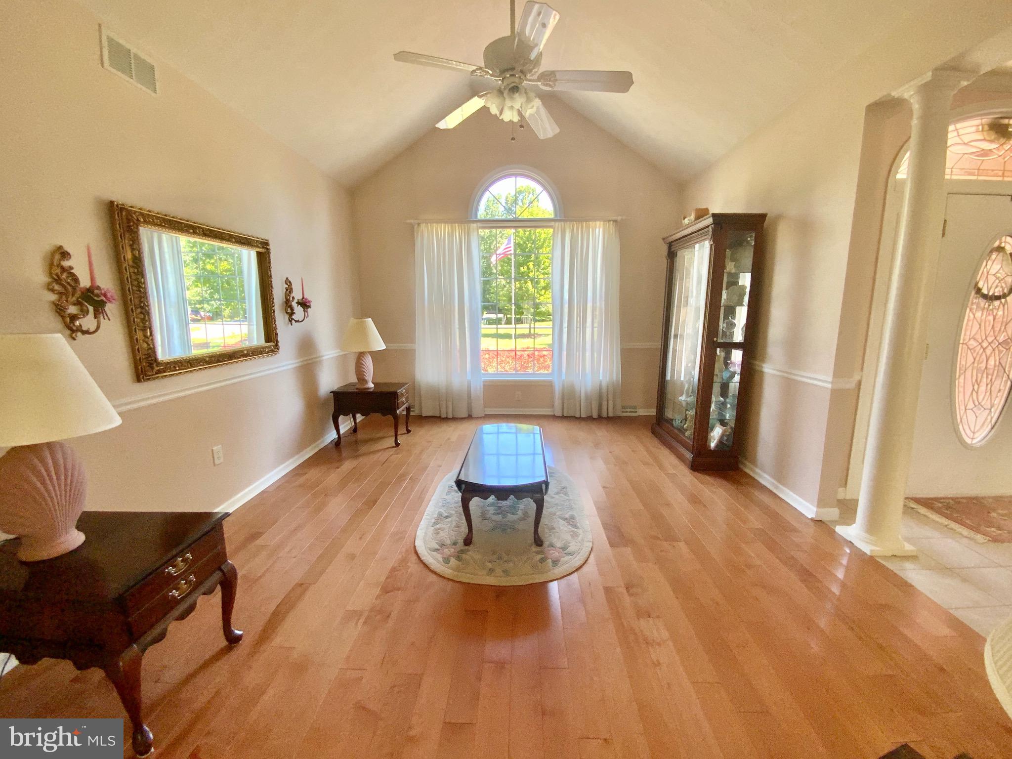 LAKEWOOD - Residential