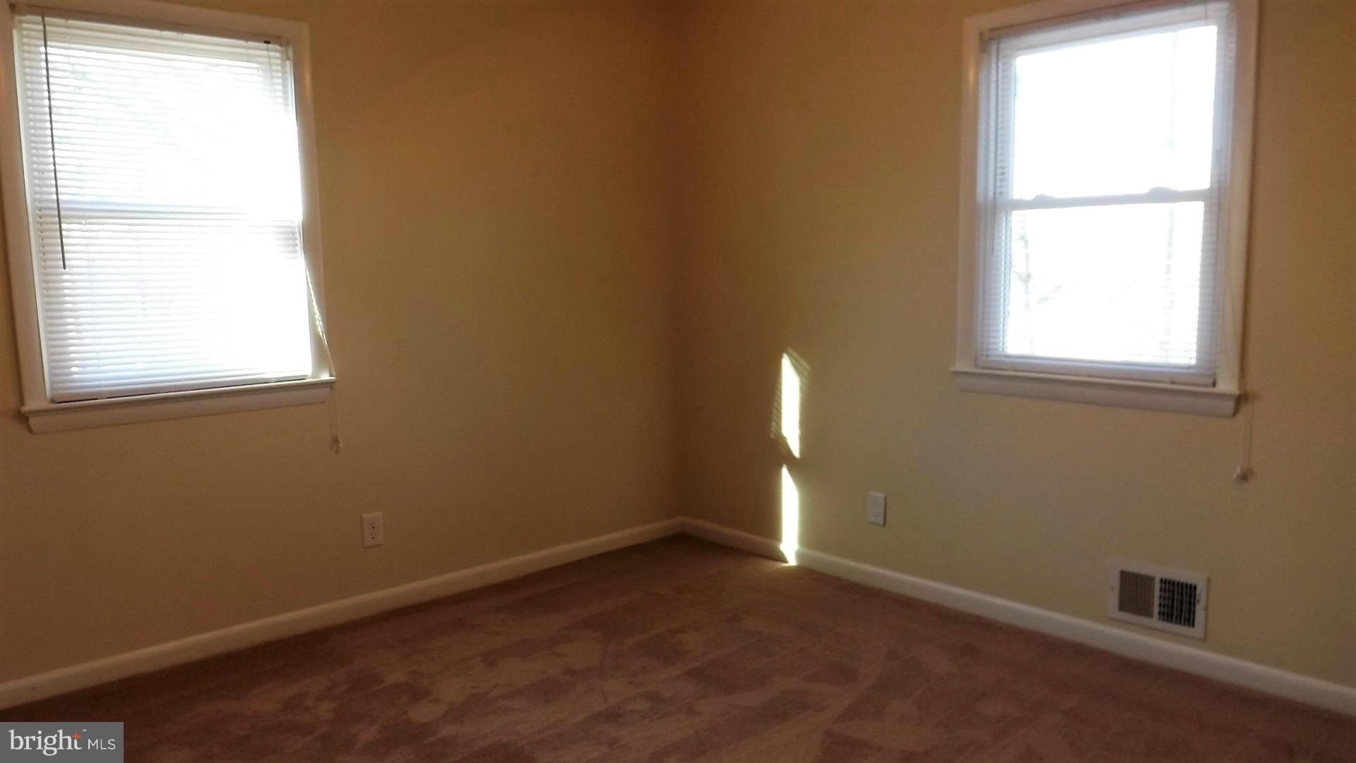 WEST LANHAM - Residential