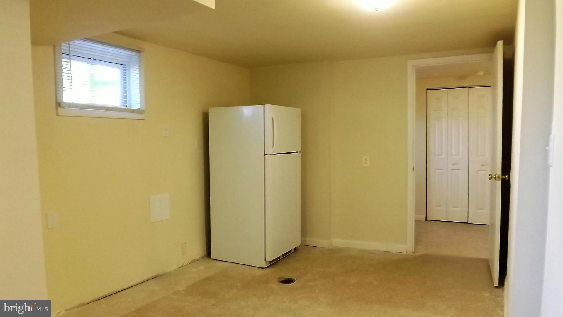 WEST LANHAM - Residential