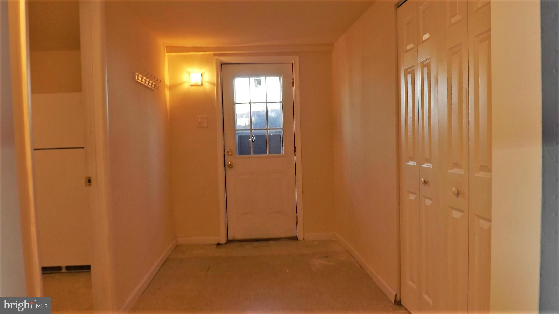 WEST LANHAM - Residential