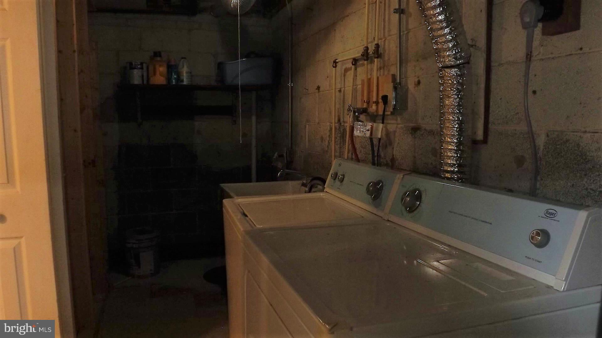 WEST LANHAM - Residential