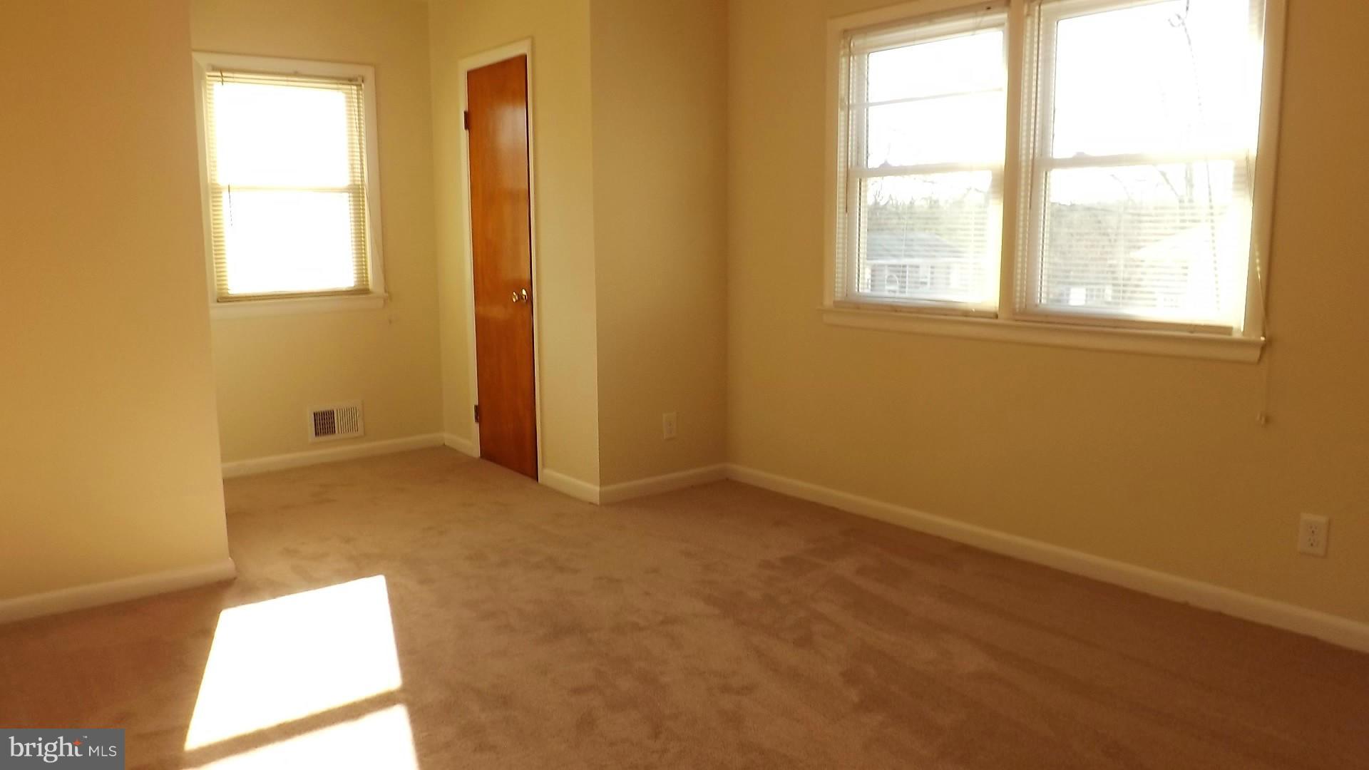 WEST LANHAM - Residential