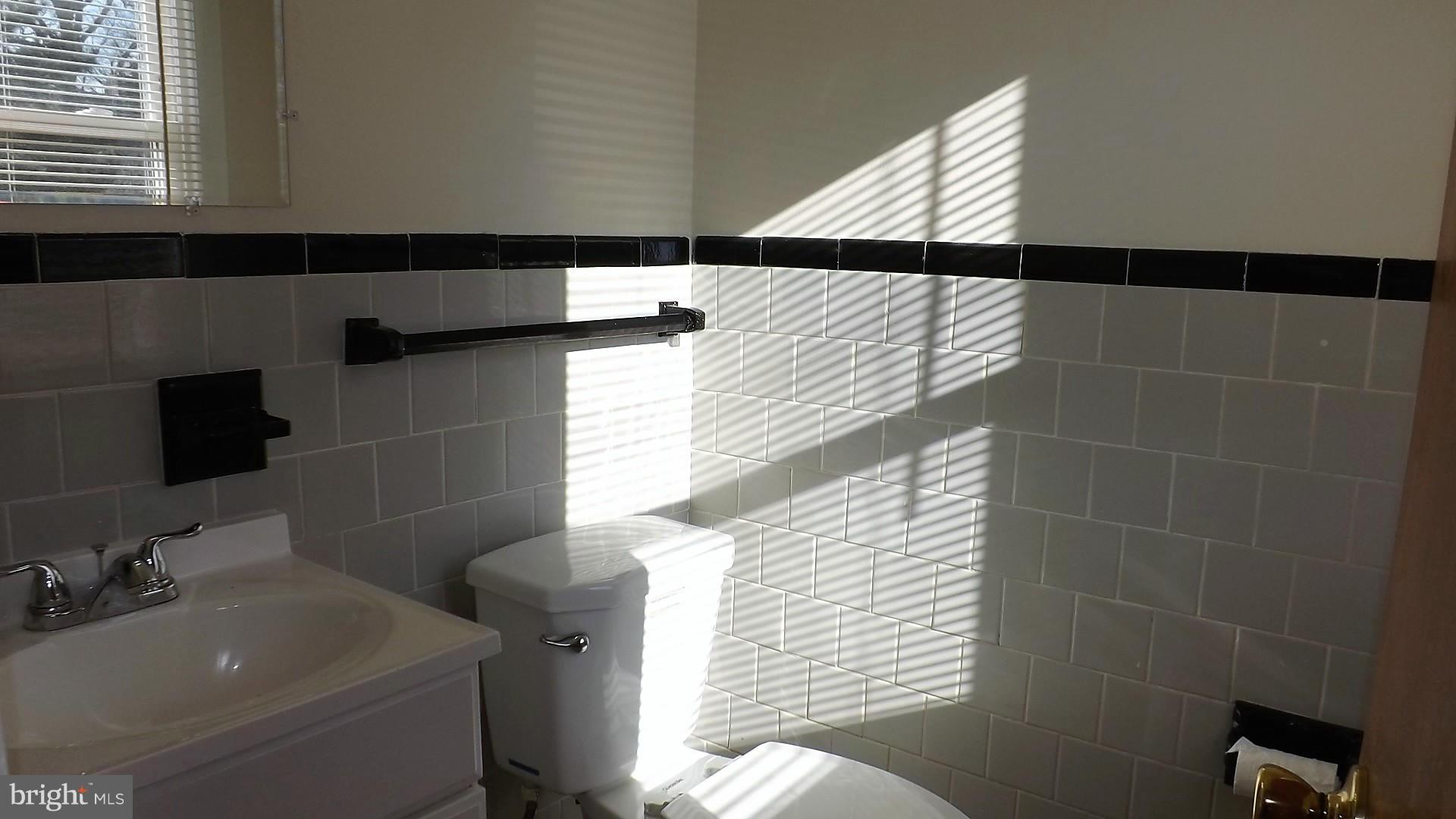 WEST LANHAM - Residential