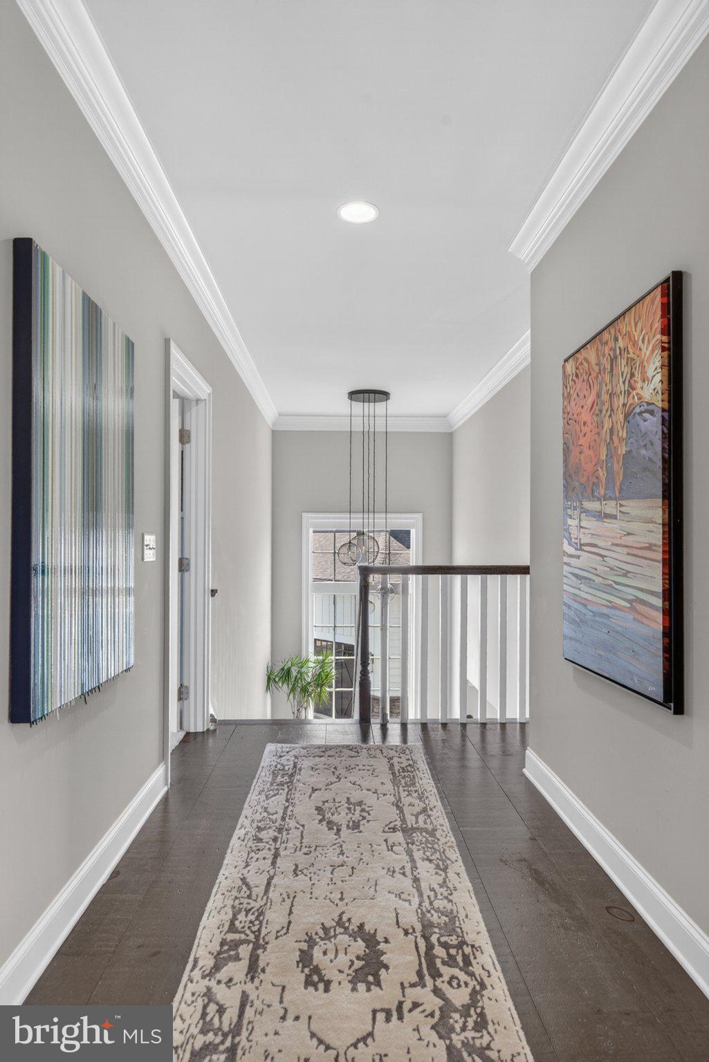 ESSEX COURT - Residential