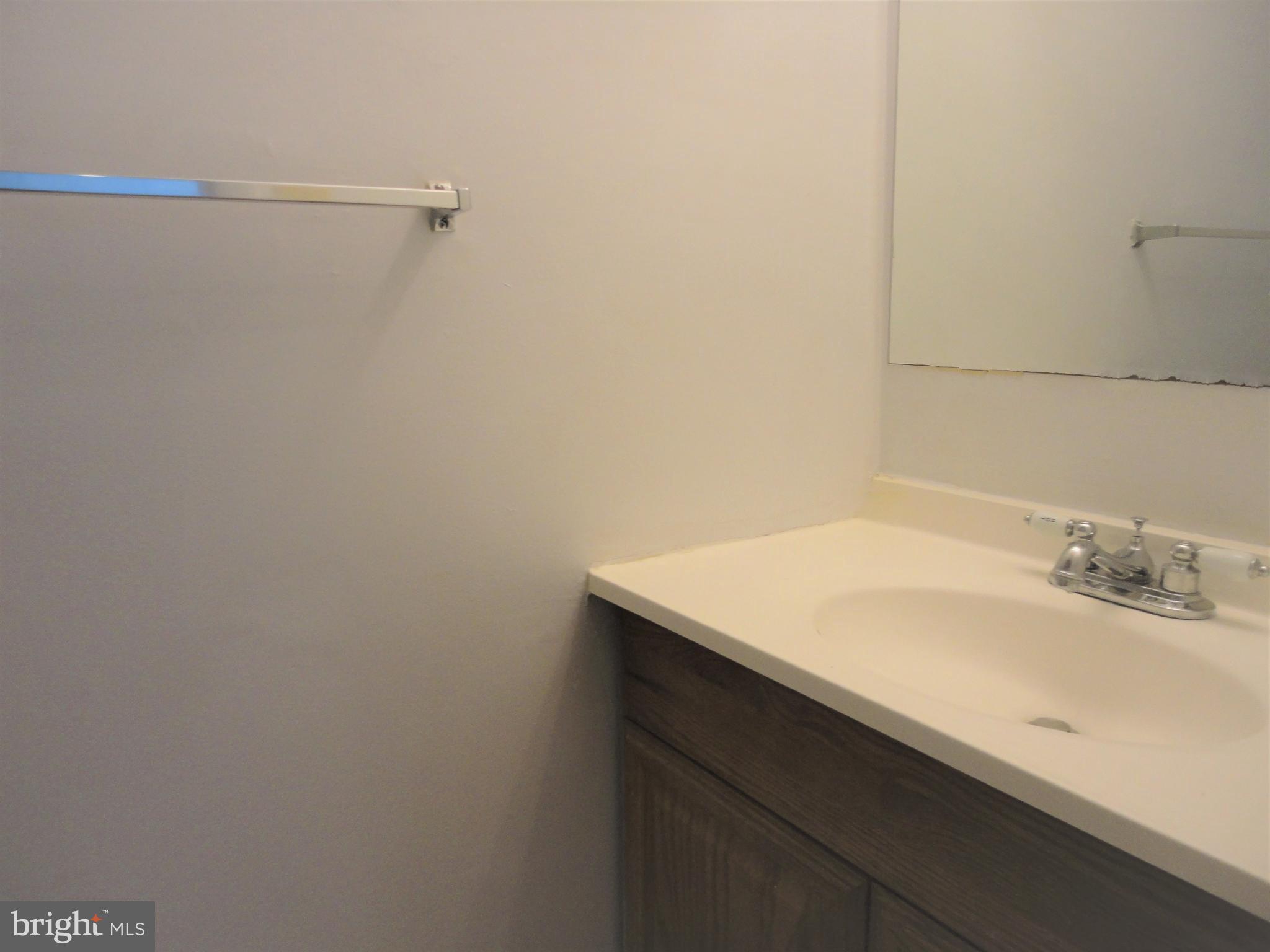 THE ORCHARDS - Residential Lease