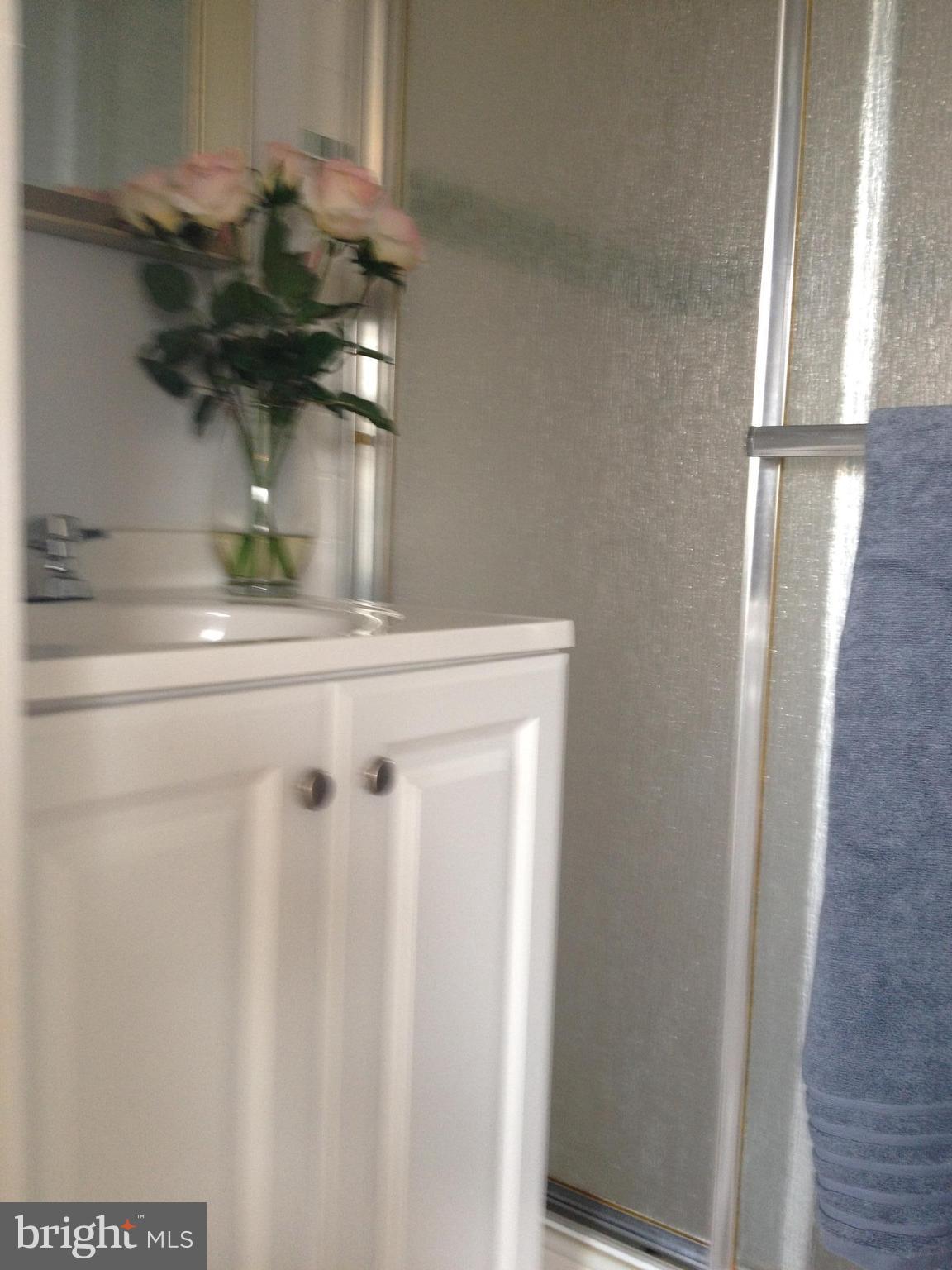 THE ORCHARDS - Residential Lease