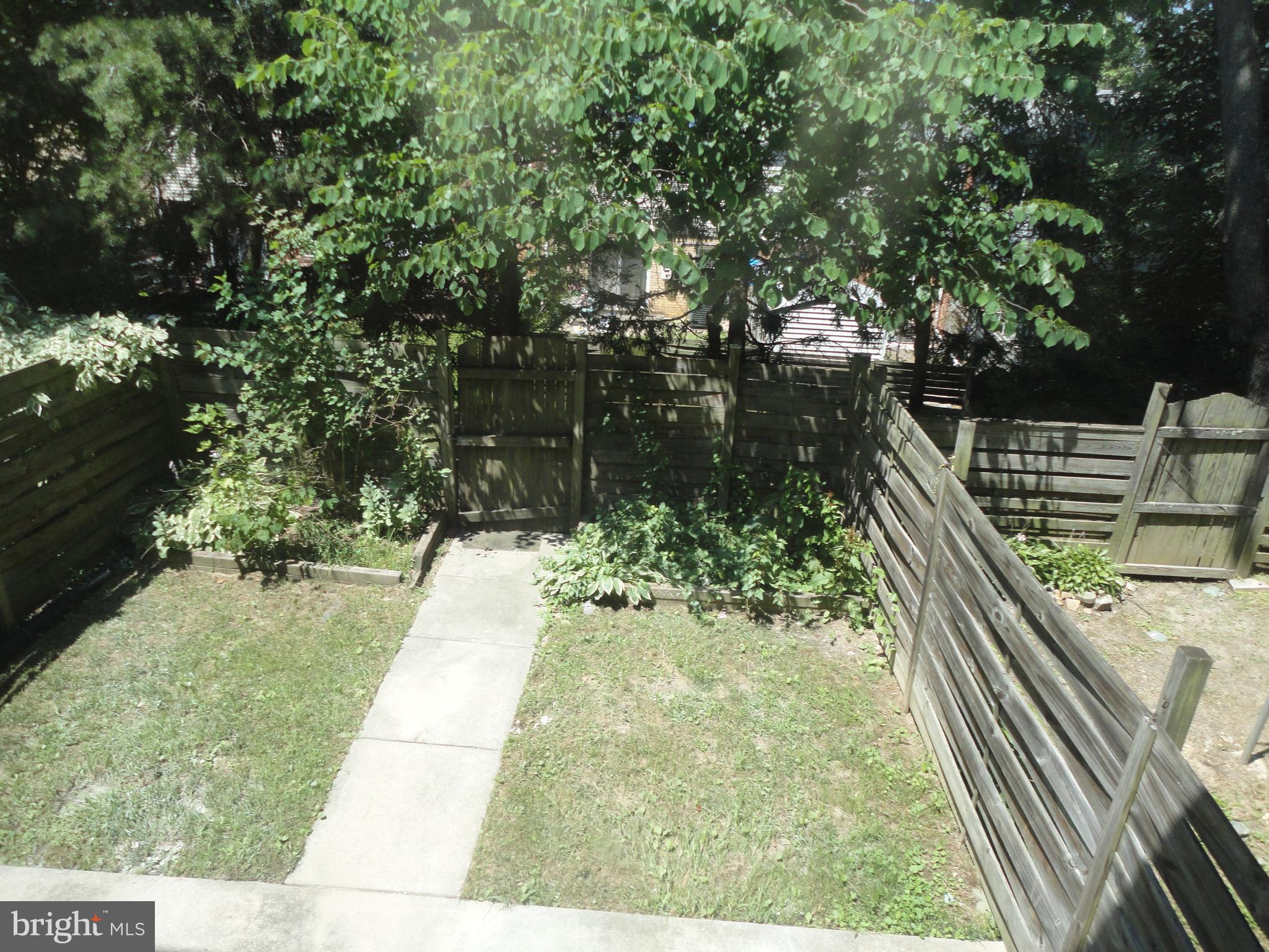 THE ORCHARDS - Residential Lease